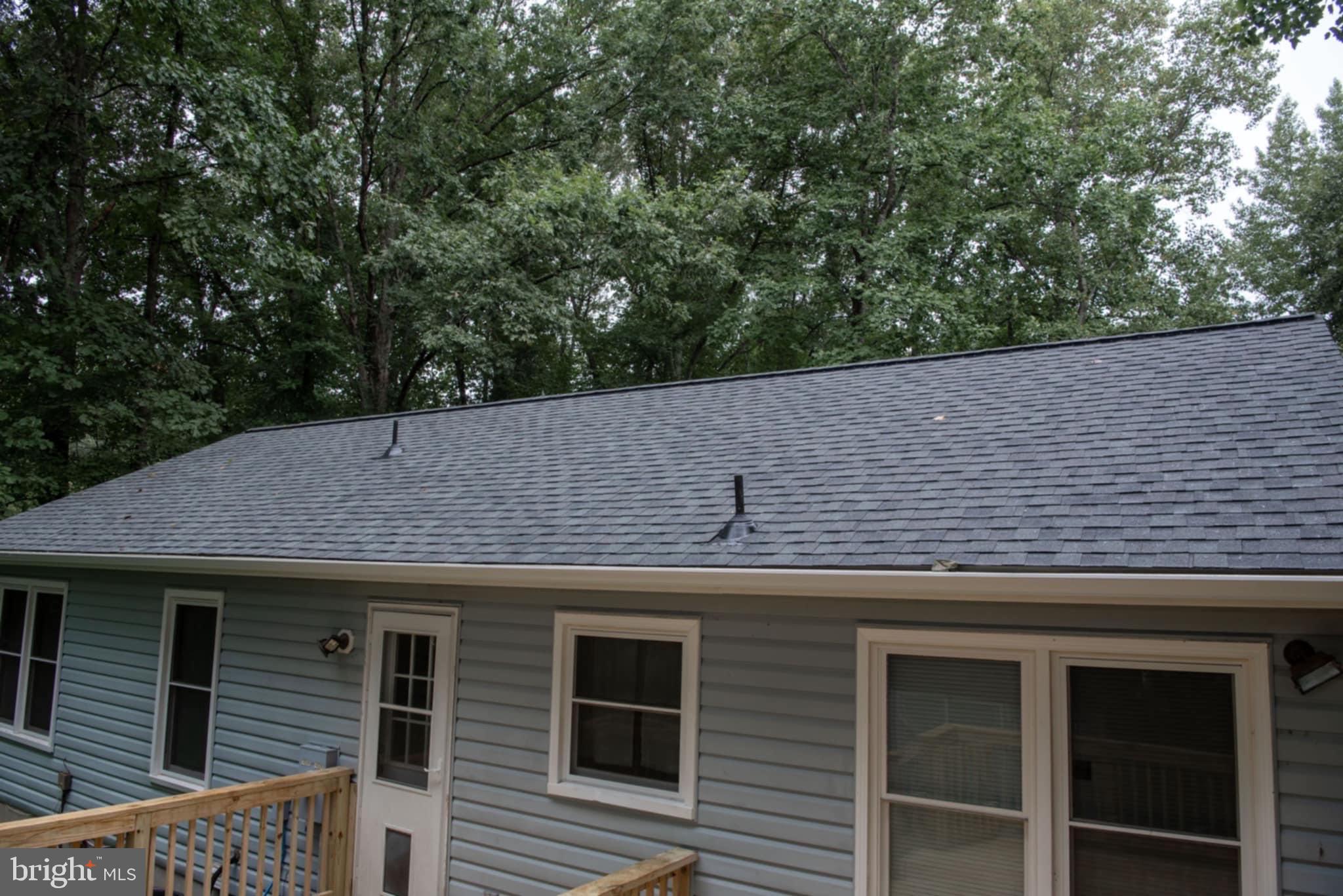 LAKE CAROLINE - Residential