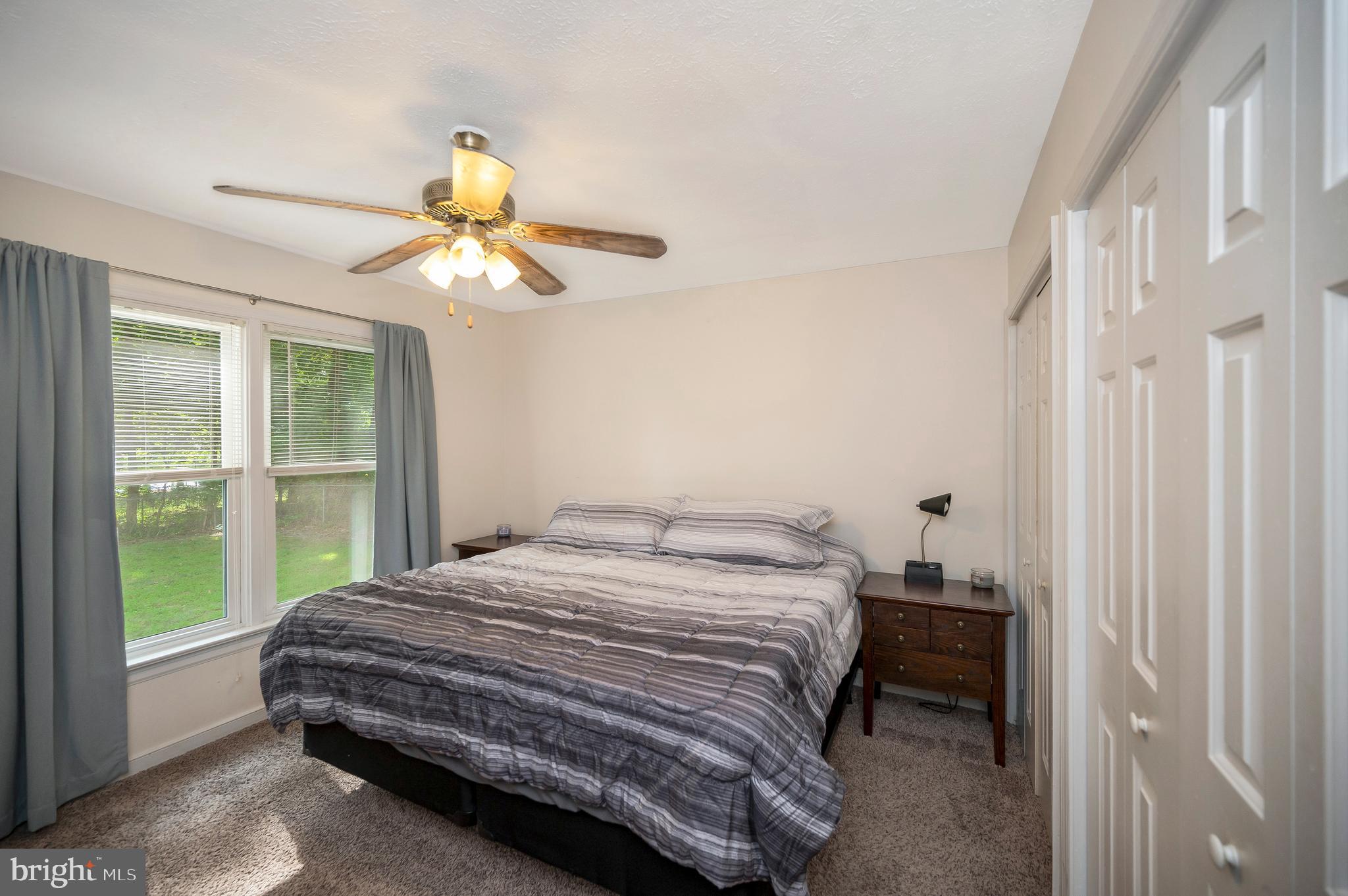 LAKE CAROLINE - Residential