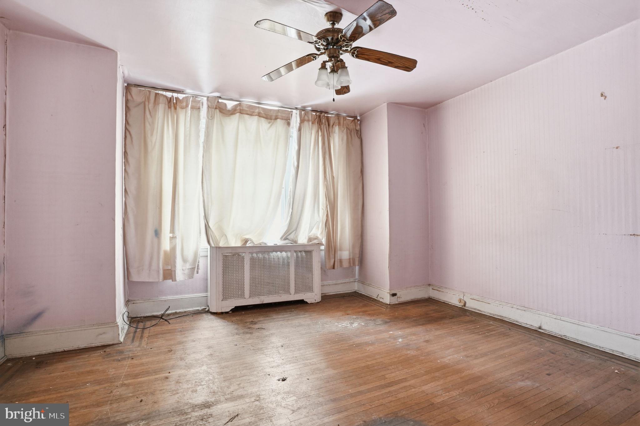 GERMANTOWN (EAST) - Residential