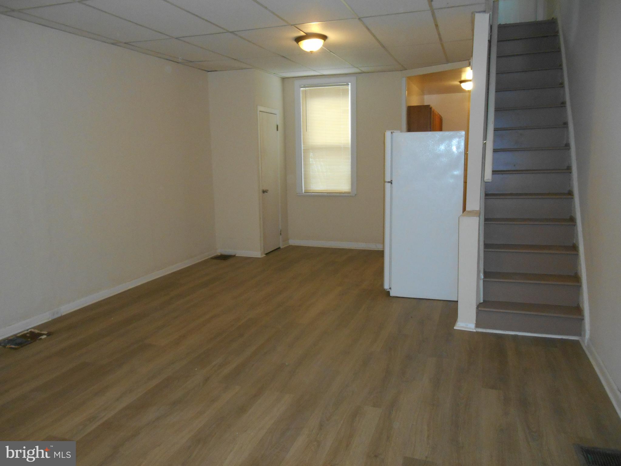 FRANKFORD - Residential Lease