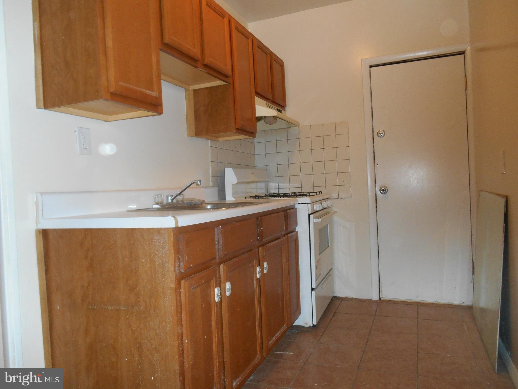 FRANKFORD - Residential Lease