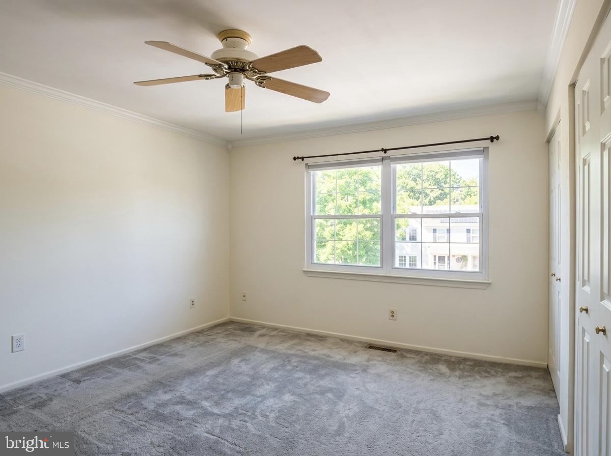 HINES ESTATES - Residential