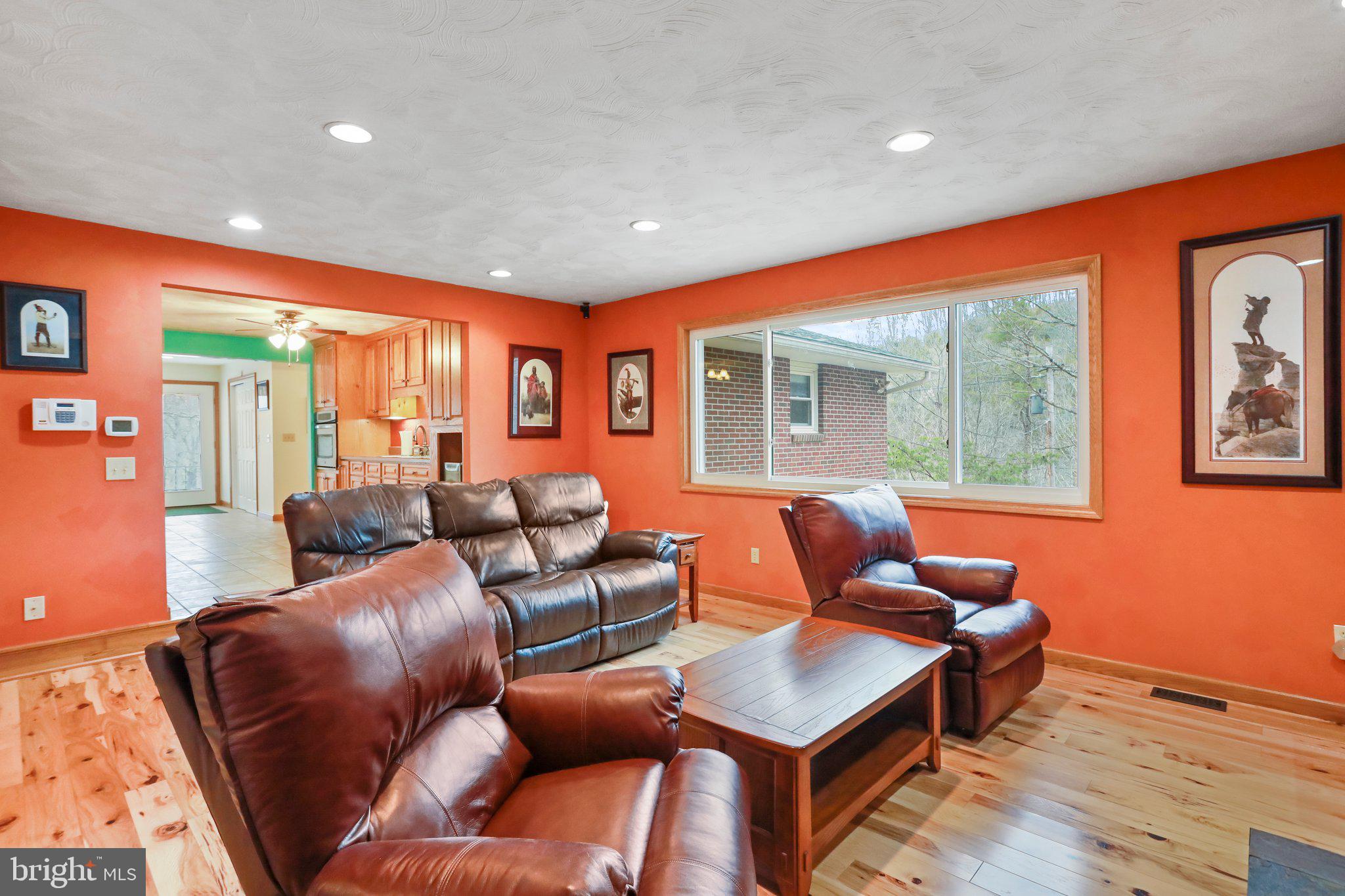 PATTERSON CREEK - Residential