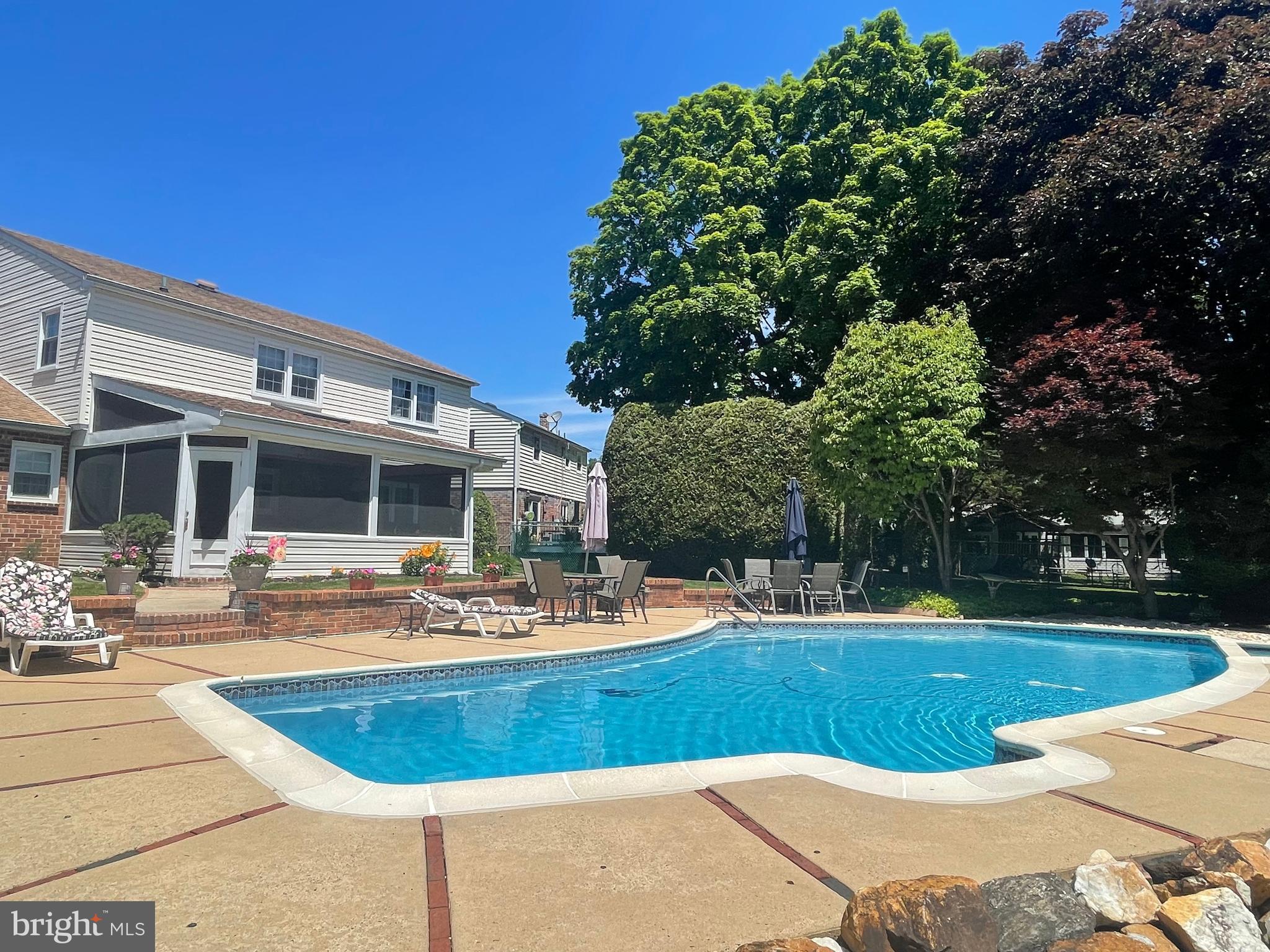 SPRINGFIELD - Residential