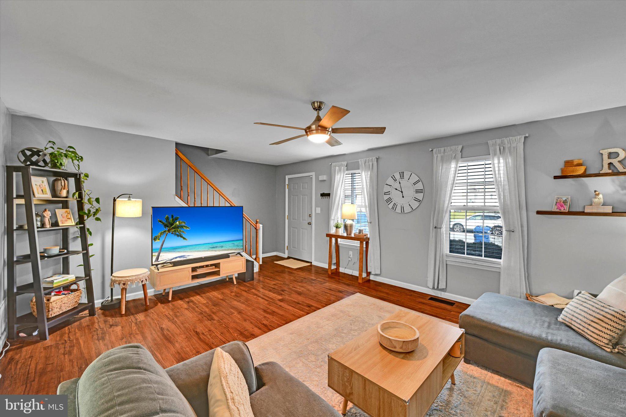 BEVERLY HEIGHTS - Residential