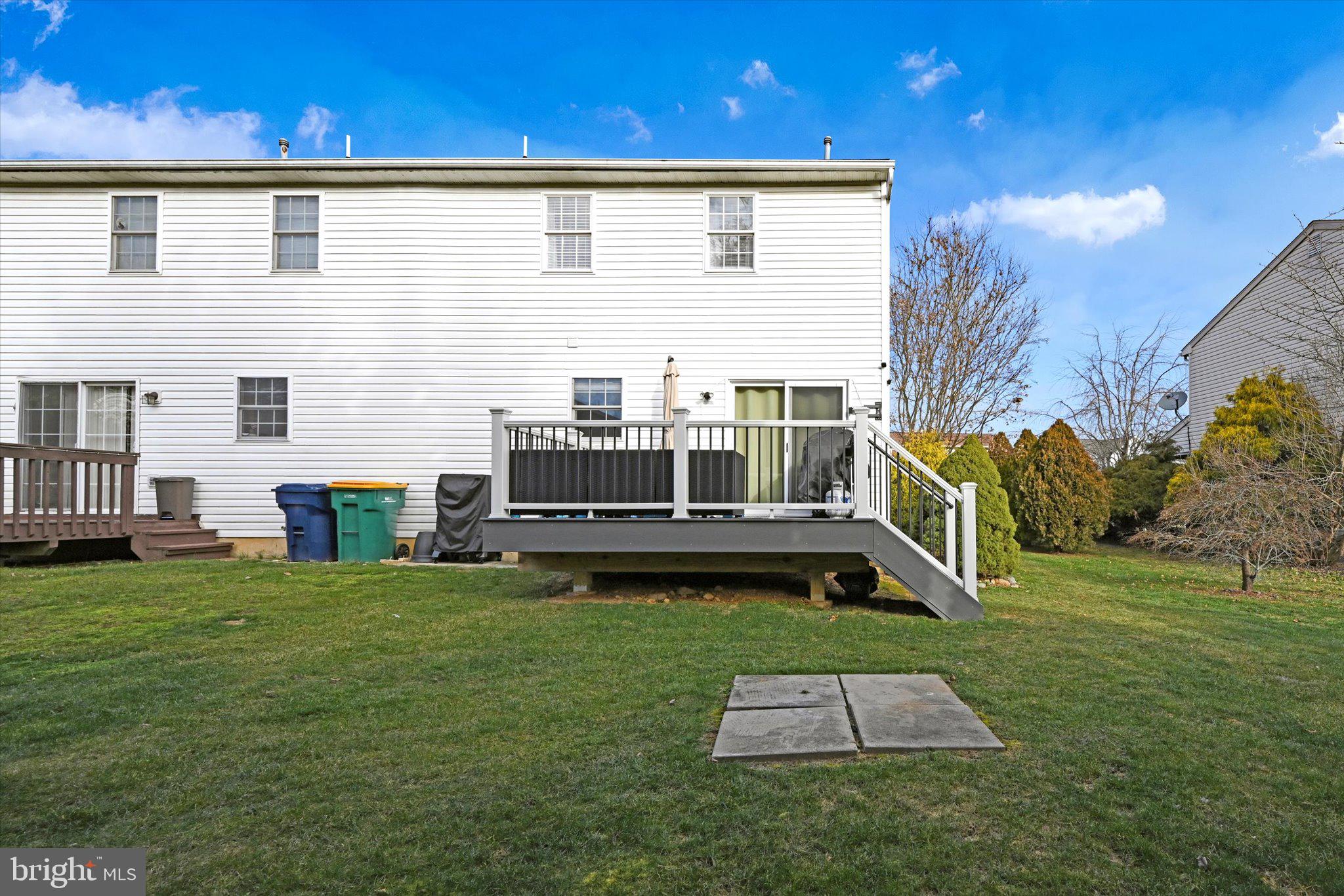 BEVERLY HEIGHTS - Residential