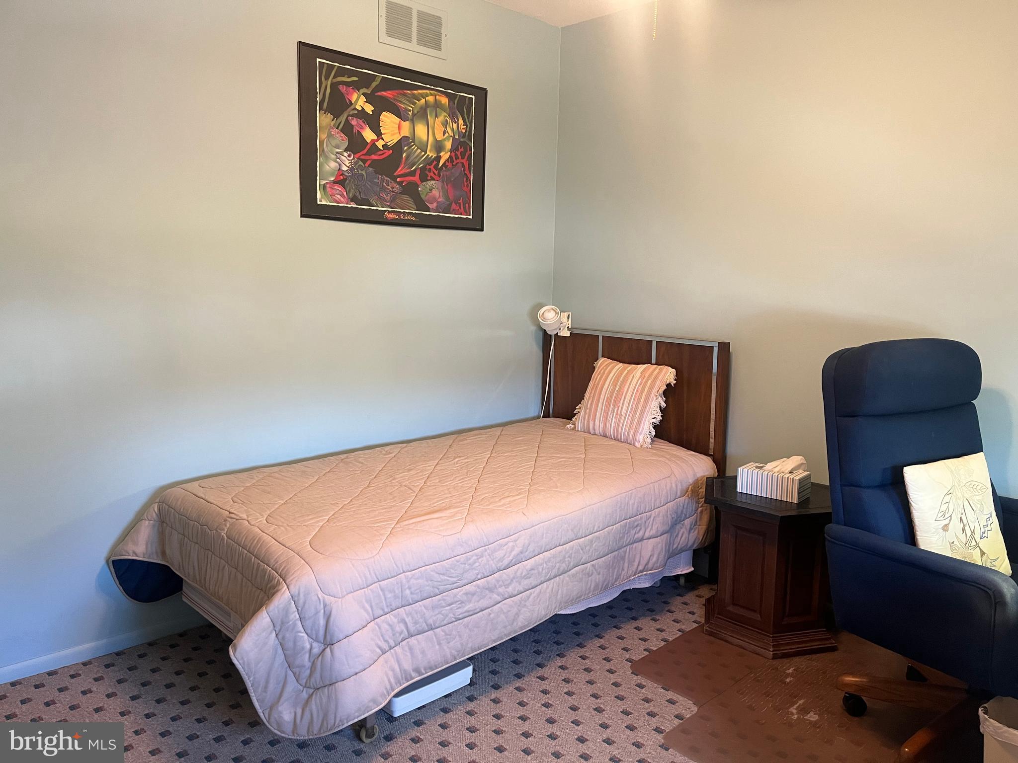 NESHAMINY VALLEY - Residential