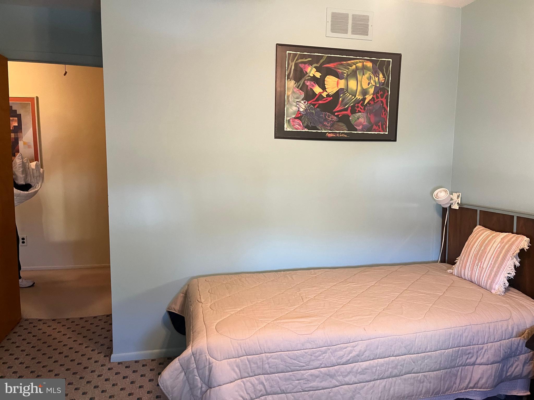 NESHAMINY VALLEY - Residential