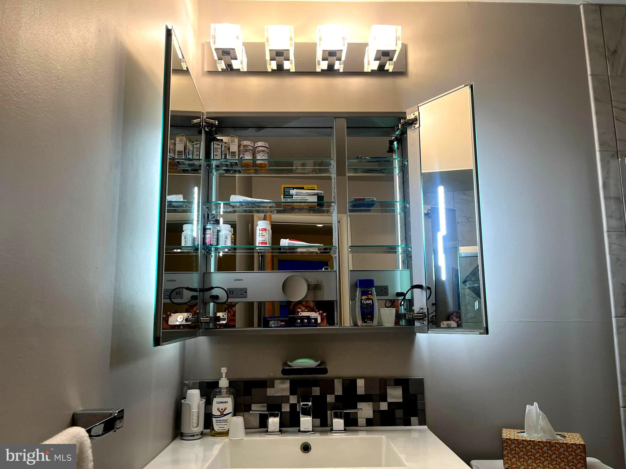 NESHAMINY VALLEY - Residential