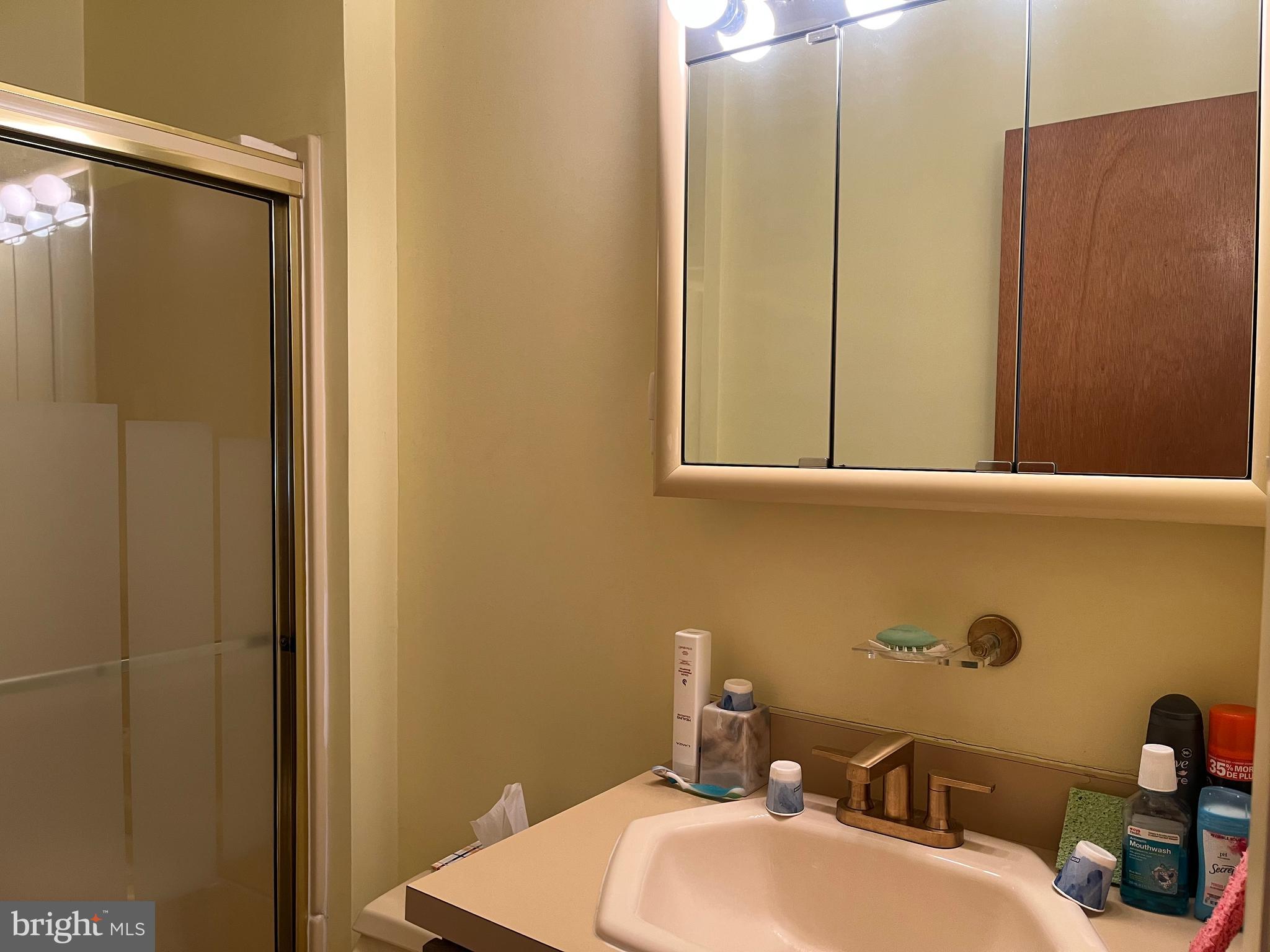 NESHAMINY VALLEY - Residential