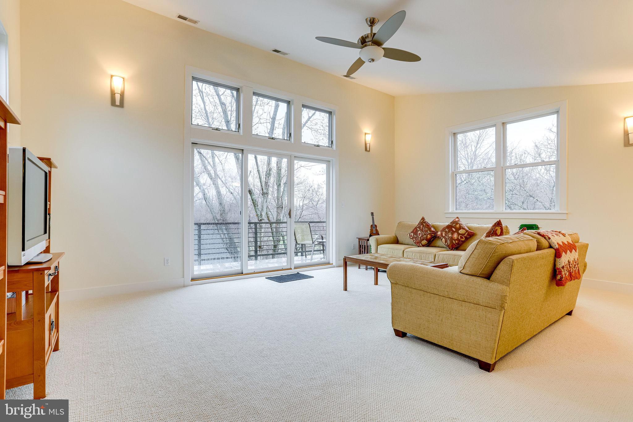 EAST FALLS CHURCH - Residential