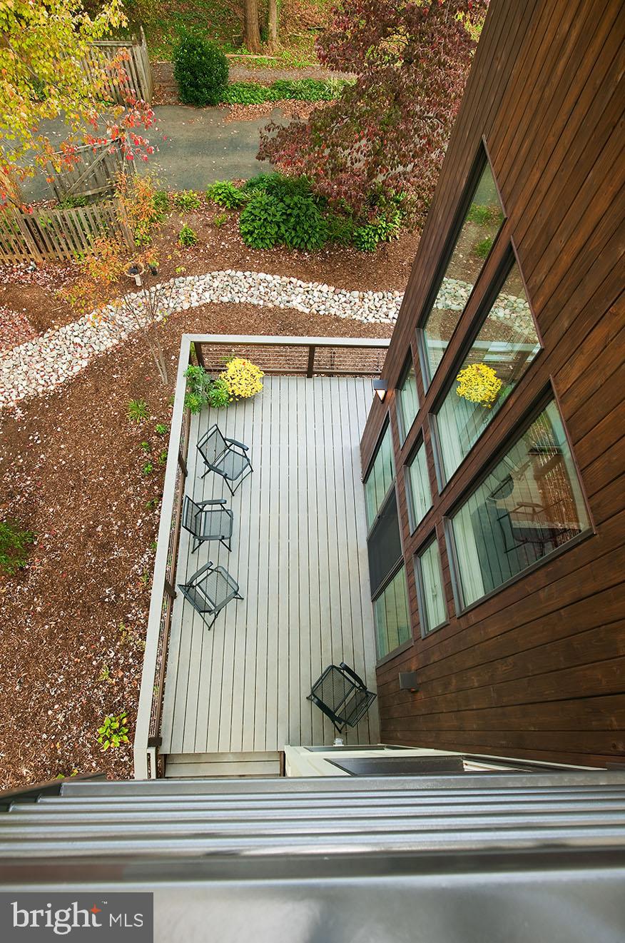 EAST FALLS CHURCH - Residential