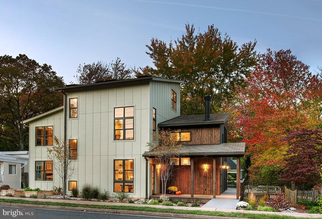 EAST FALLS CHURCH - Residential