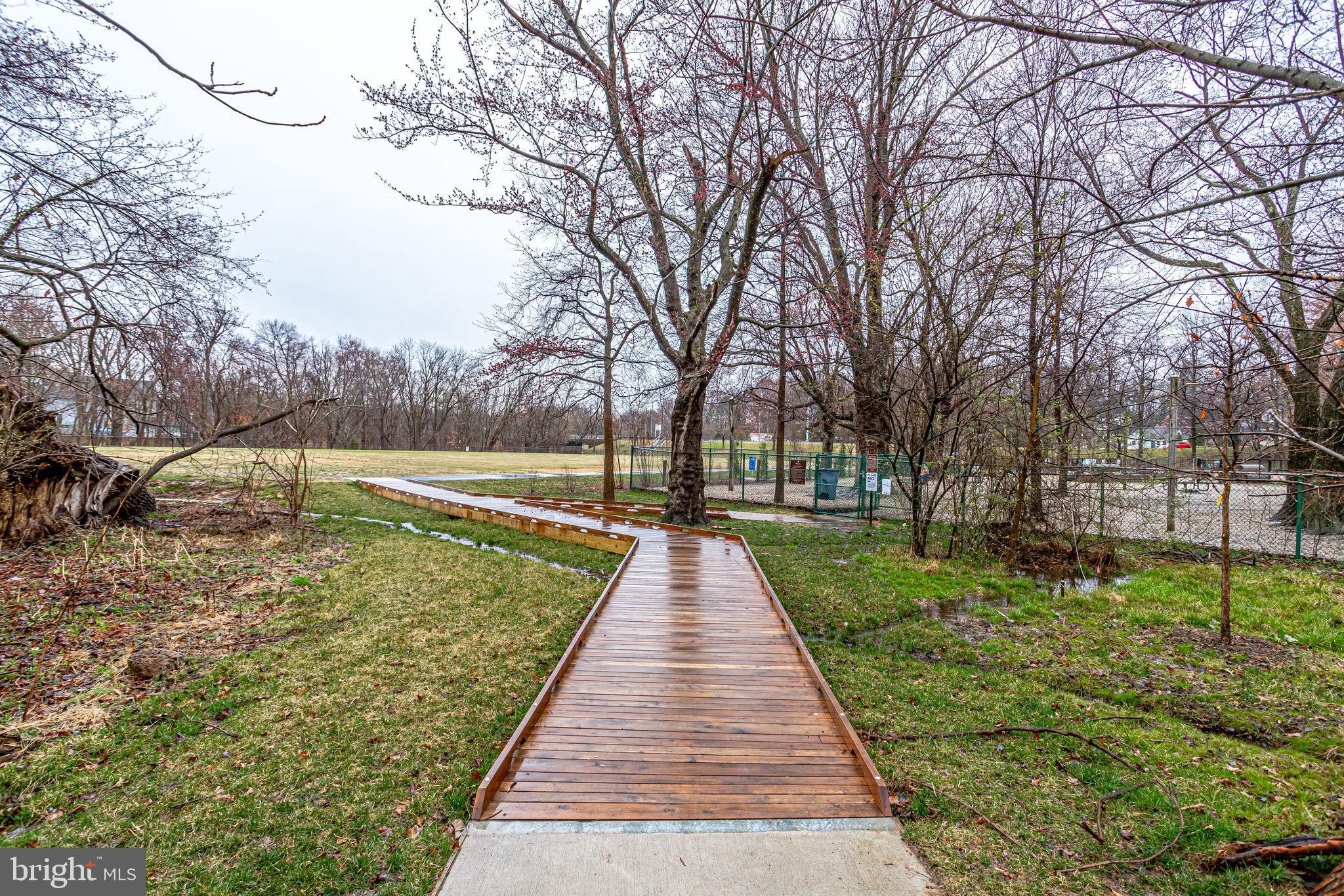 EAST FALLS CHURCH - Residential