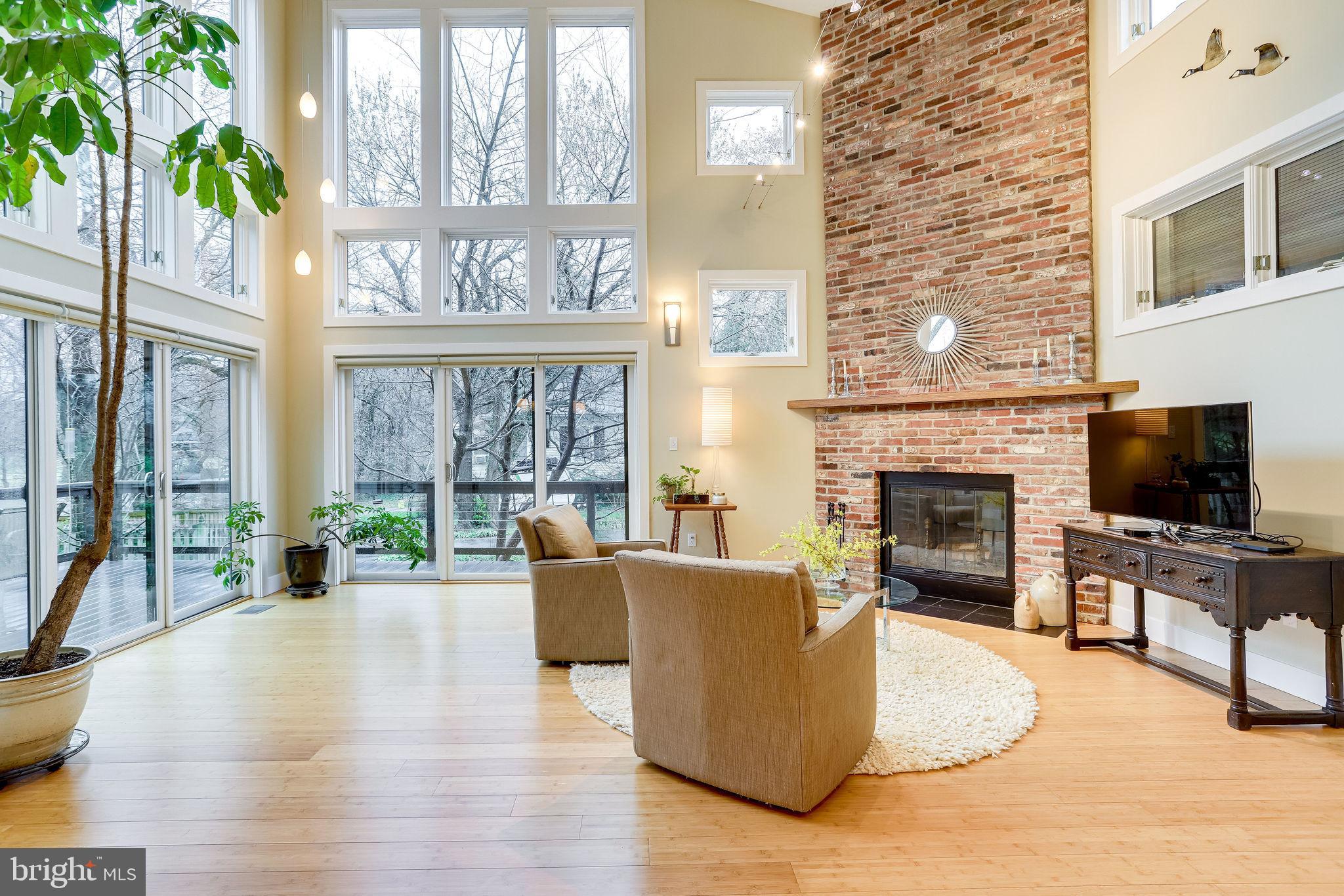 EAST FALLS CHURCH - Residential