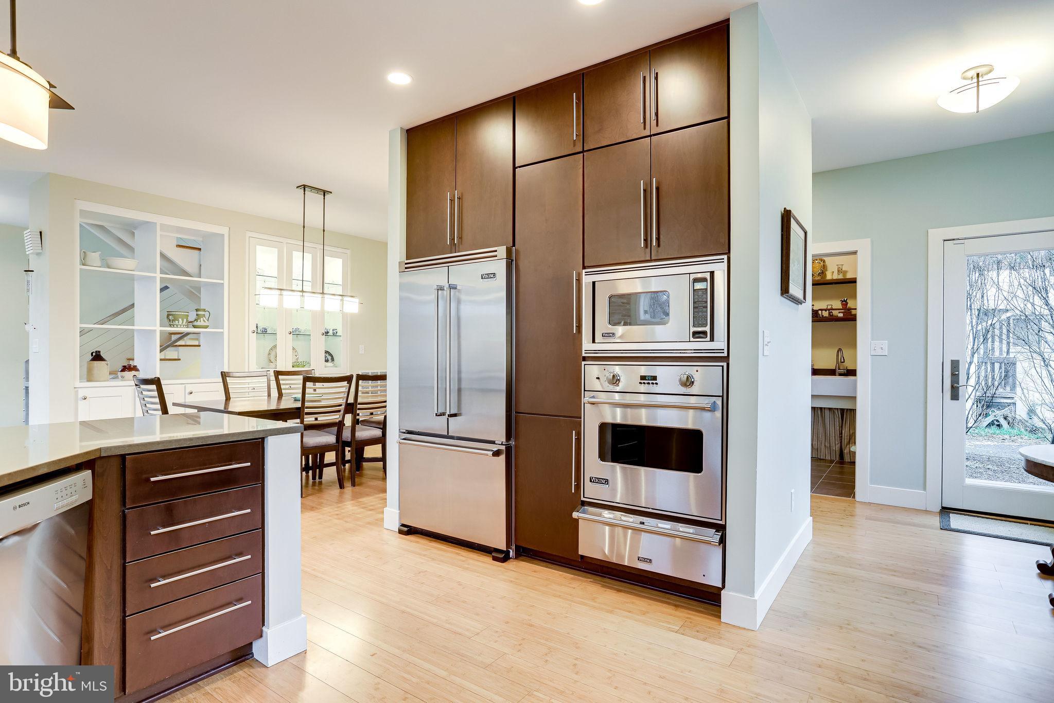 EAST FALLS CHURCH - Residential