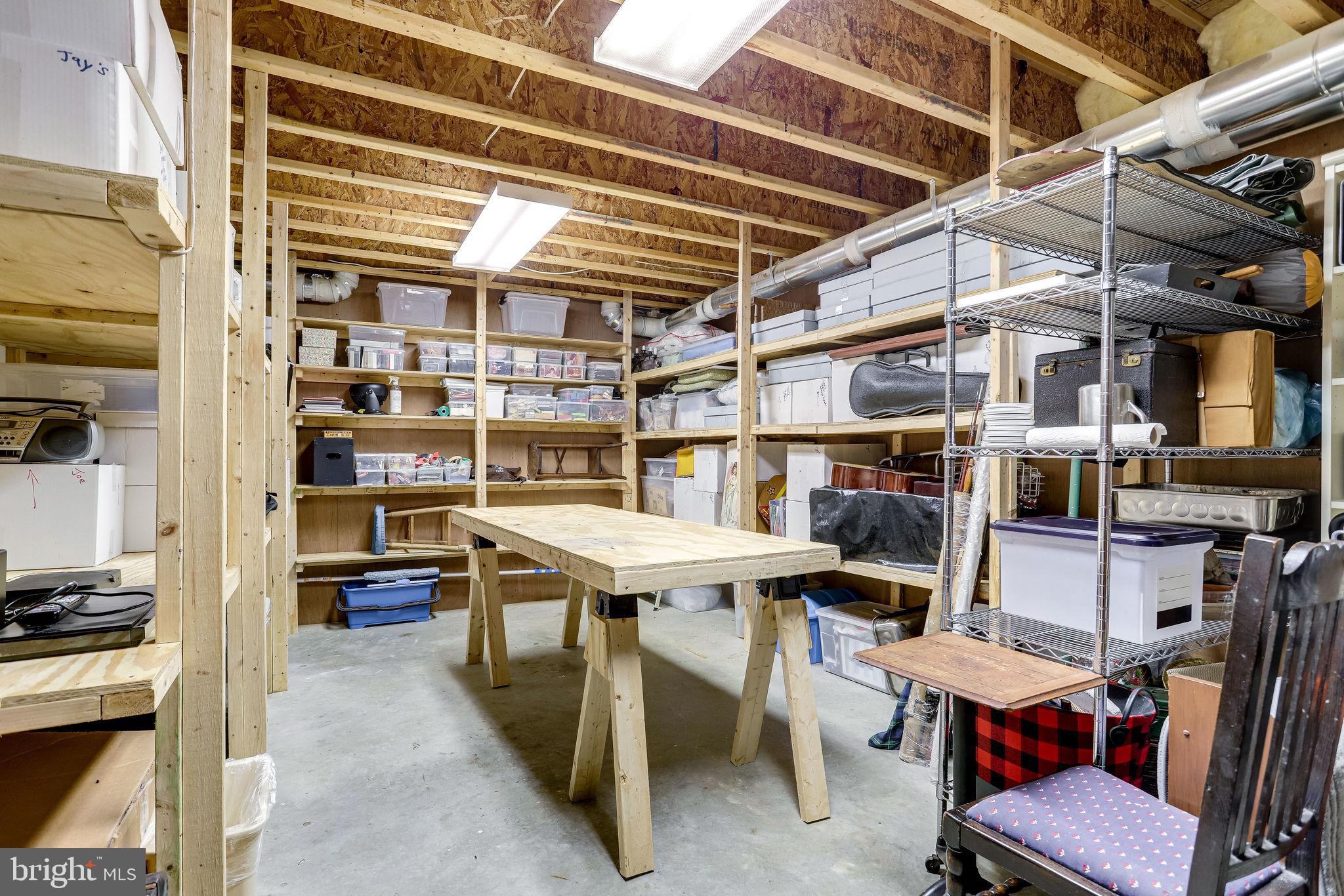 EAST FALLS CHURCH - Residential