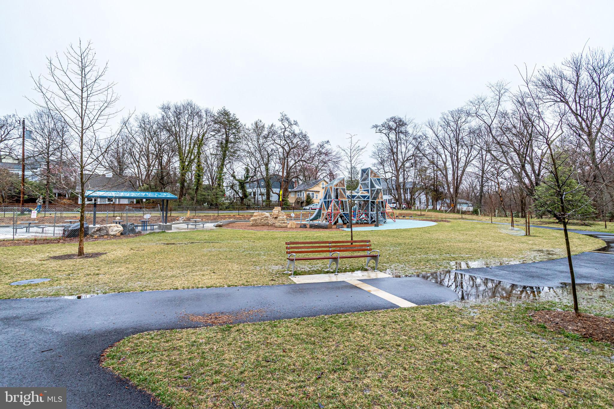 EAST FALLS CHURCH - Residential