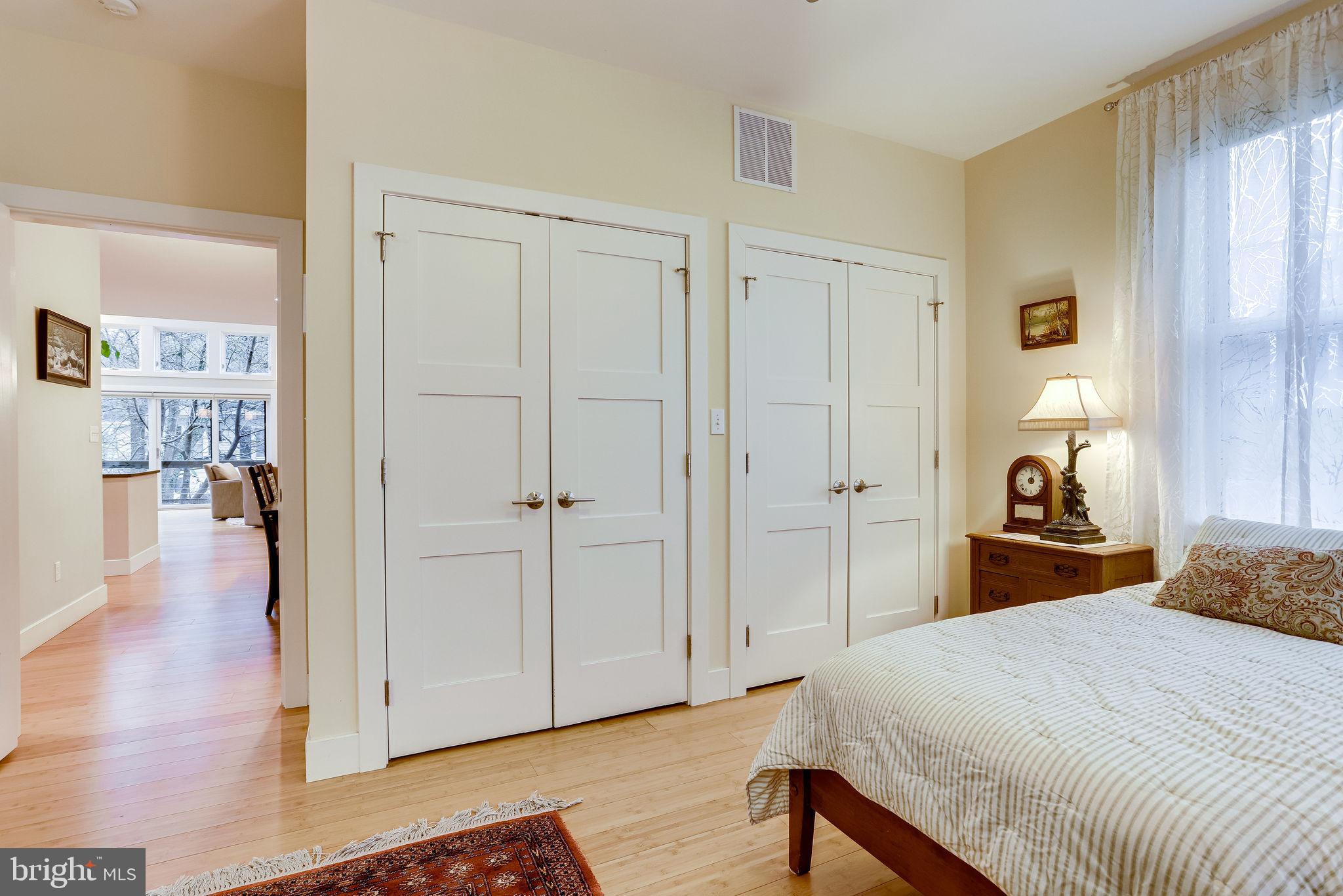 EAST FALLS CHURCH - Residential