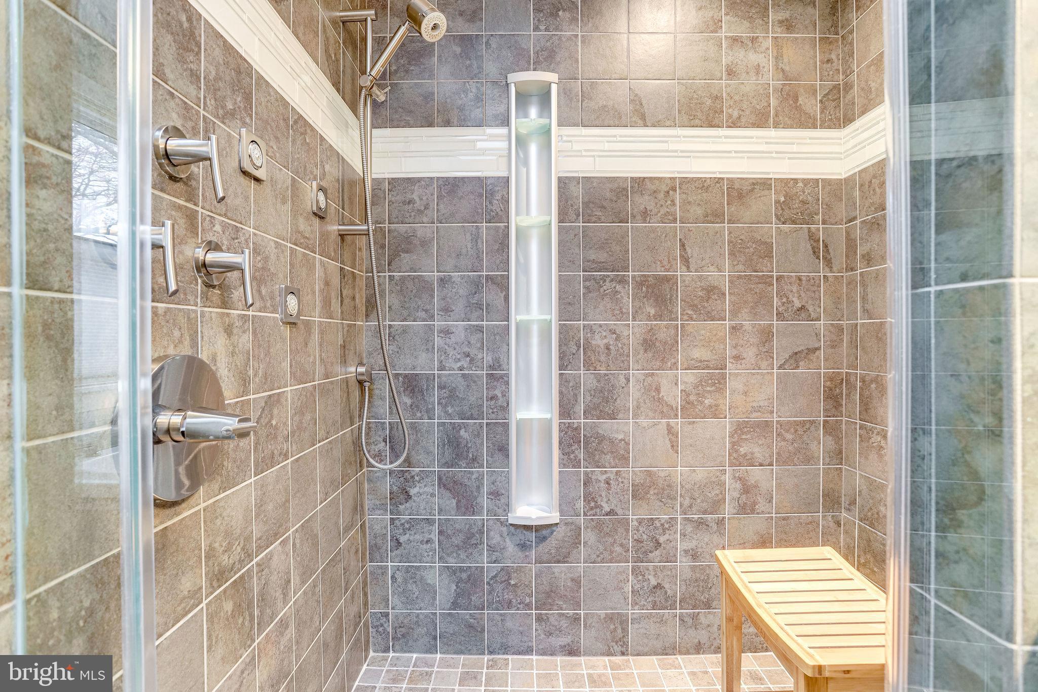 EAST FALLS CHURCH - Residential