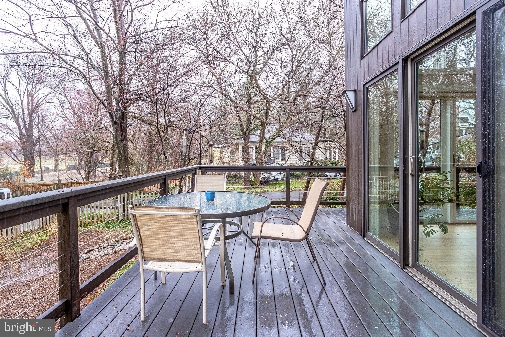 EAST FALLS CHURCH - Residential