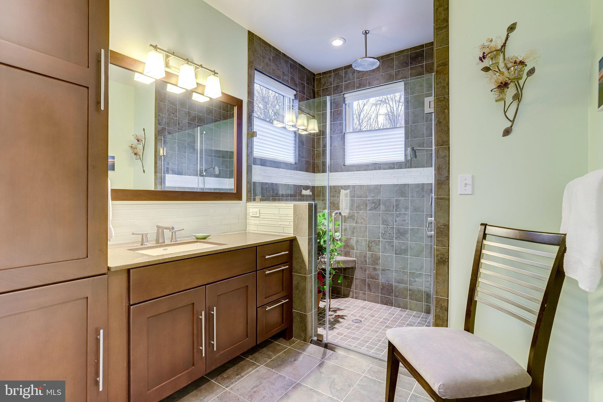 EAST FALLS CHURCH - Residential