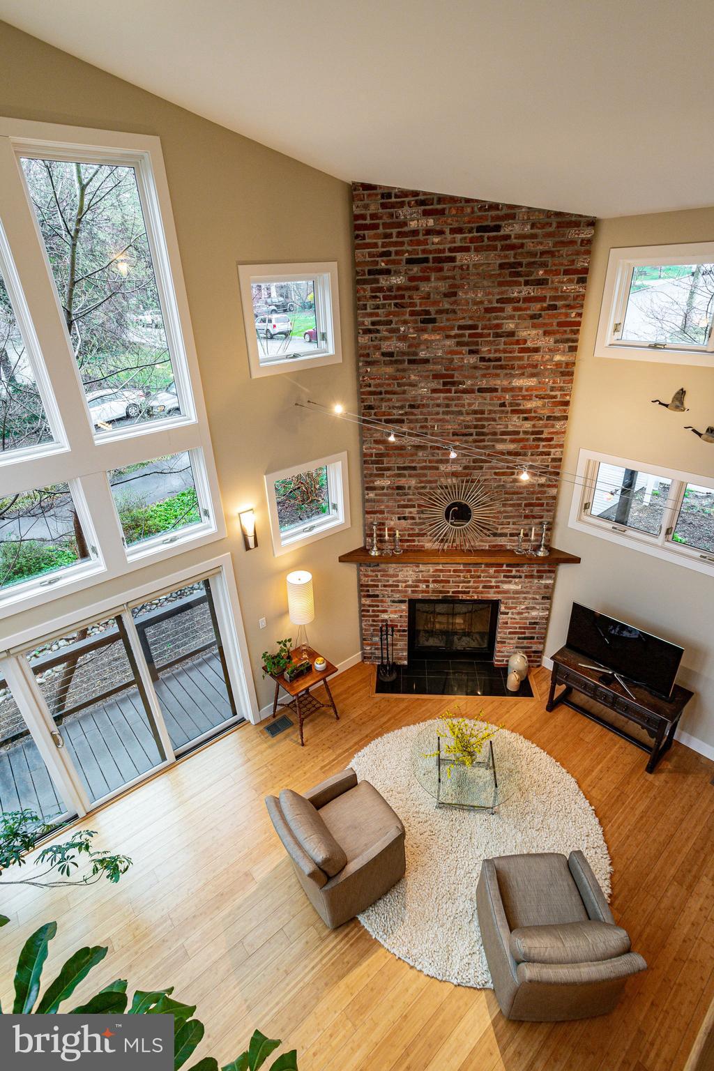 EAST FALLS CHURCH - Residential