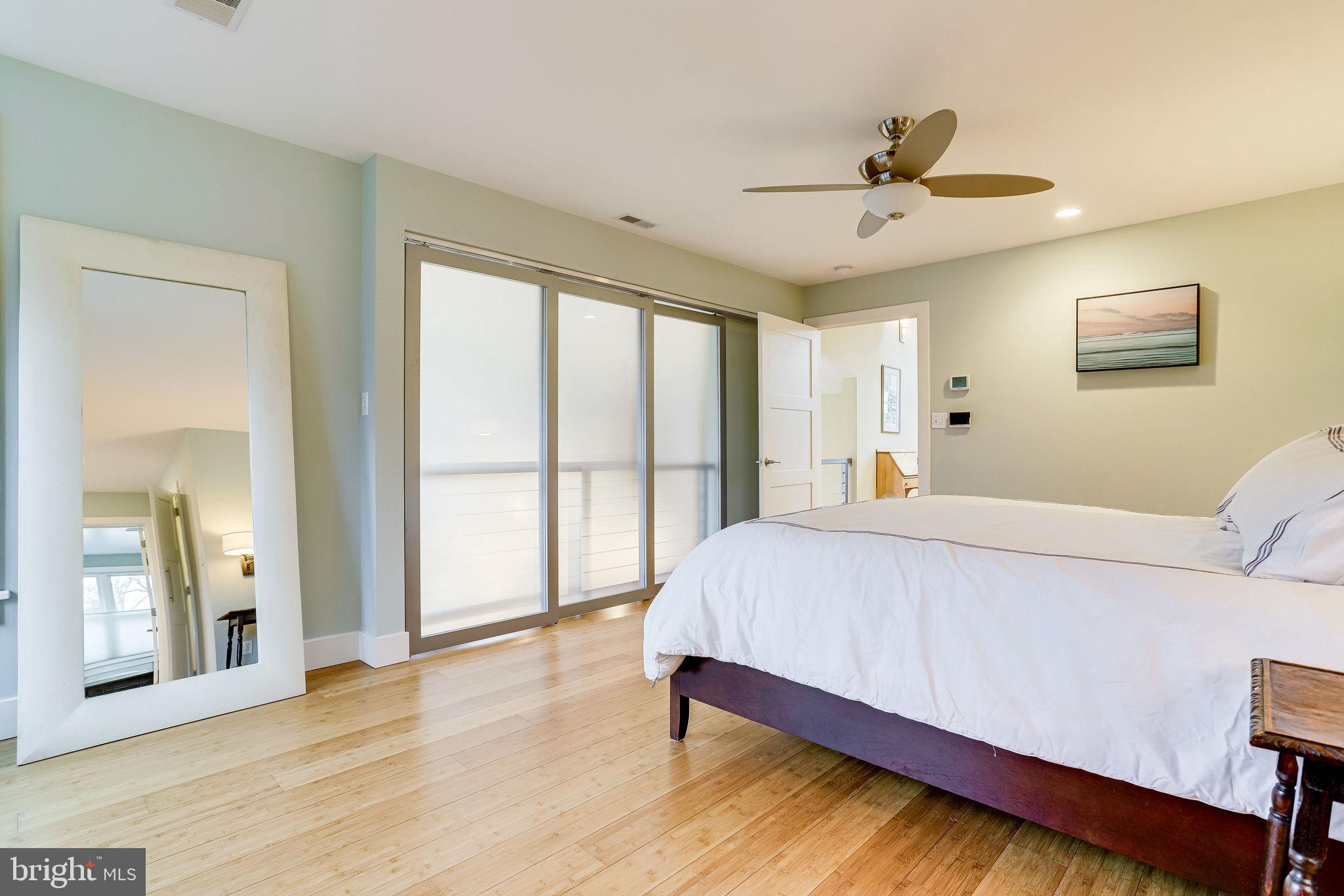 EAST FALLS CHURCH - Residential