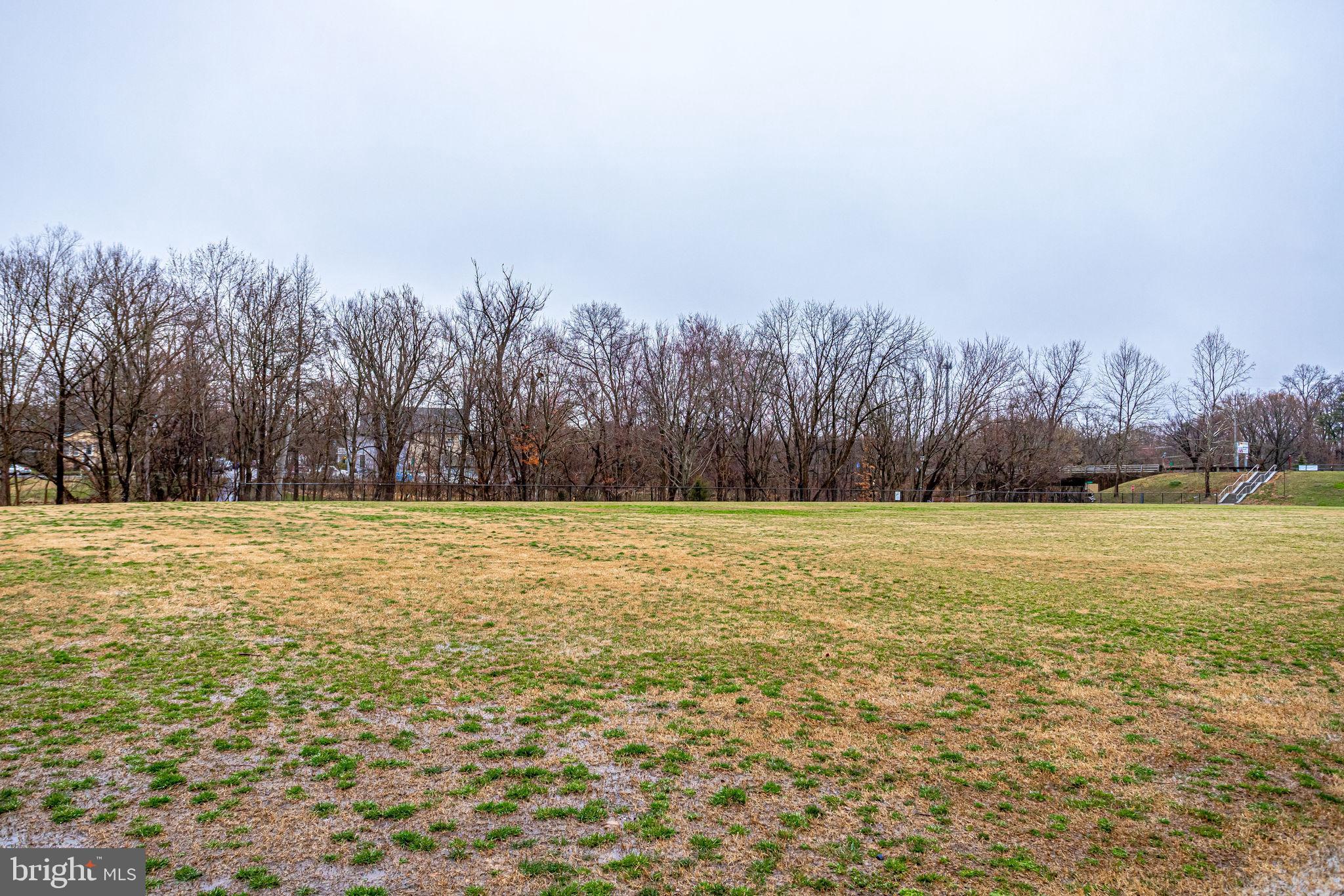 EAST FALLS CHURCH - Residential