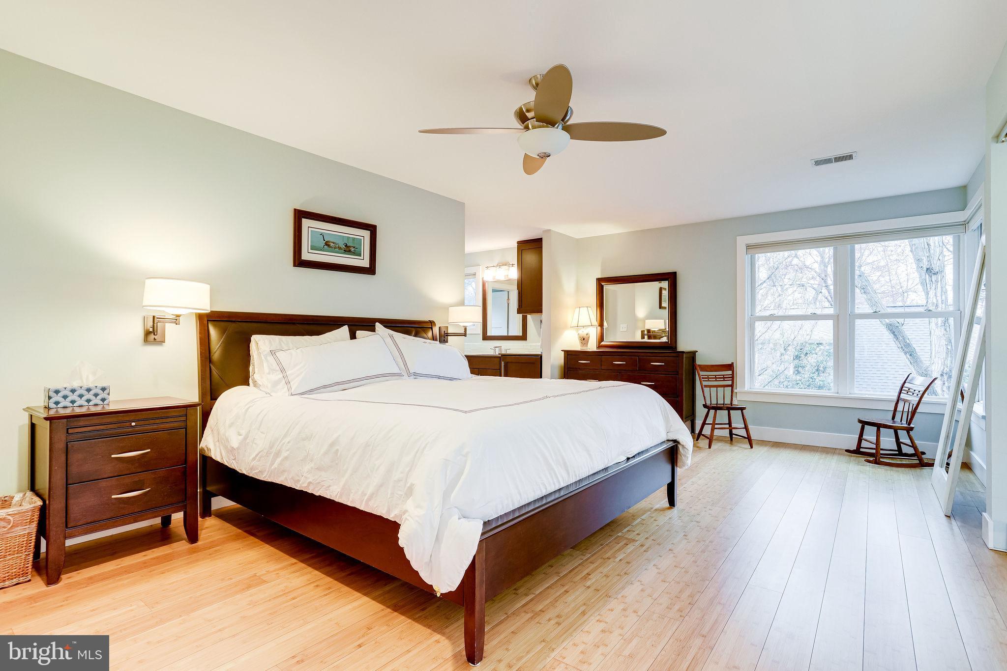 EAST FALLS CHURCH - Residential