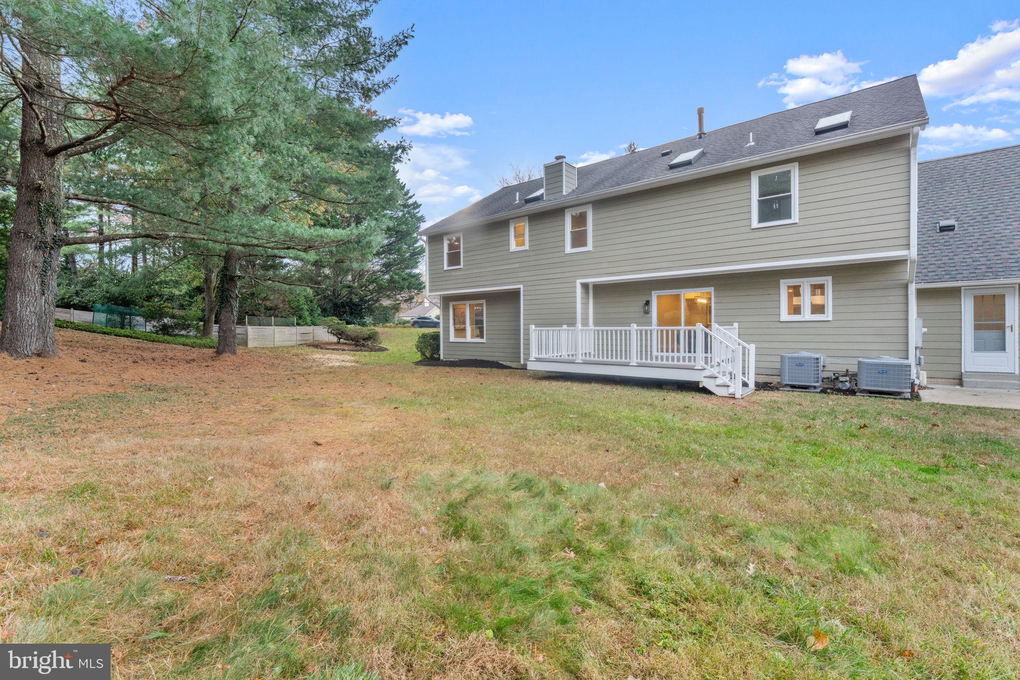 HICKORY HOLLOW FOREST - Residential