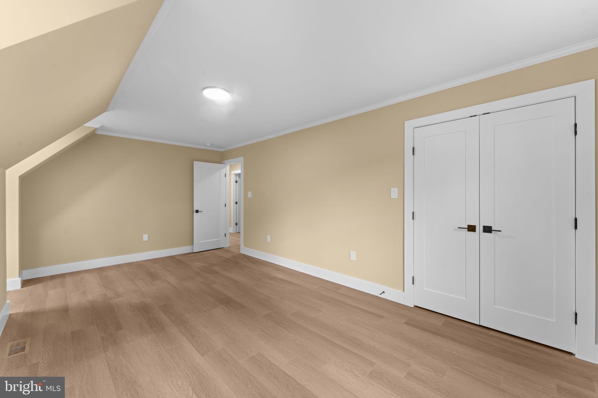 HICKORY HOLLOW FOREST - Residential