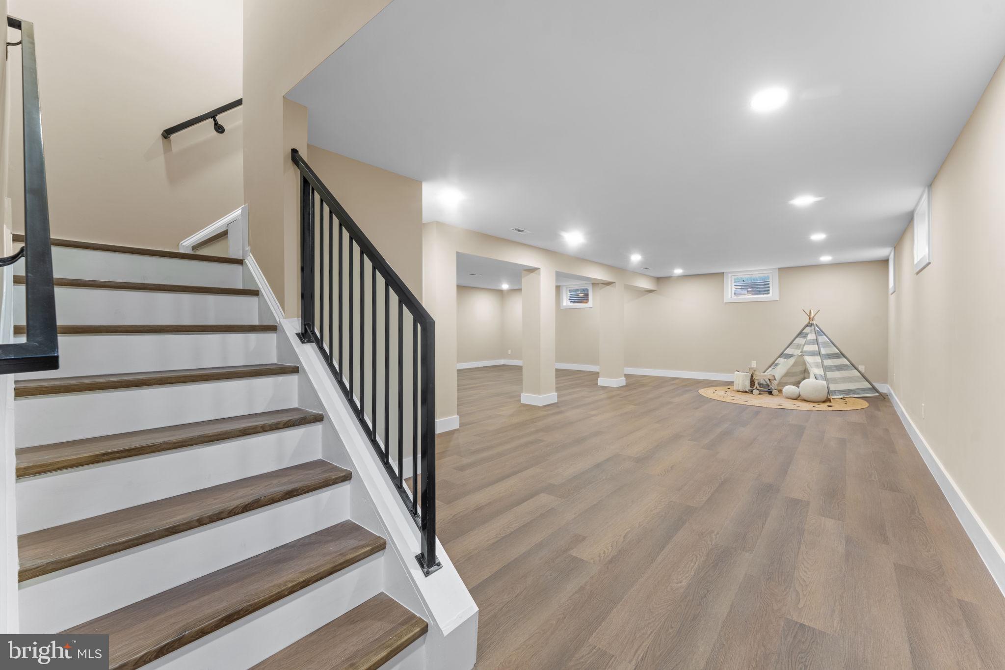 HICKORY HOLLOW FOREST - Residential