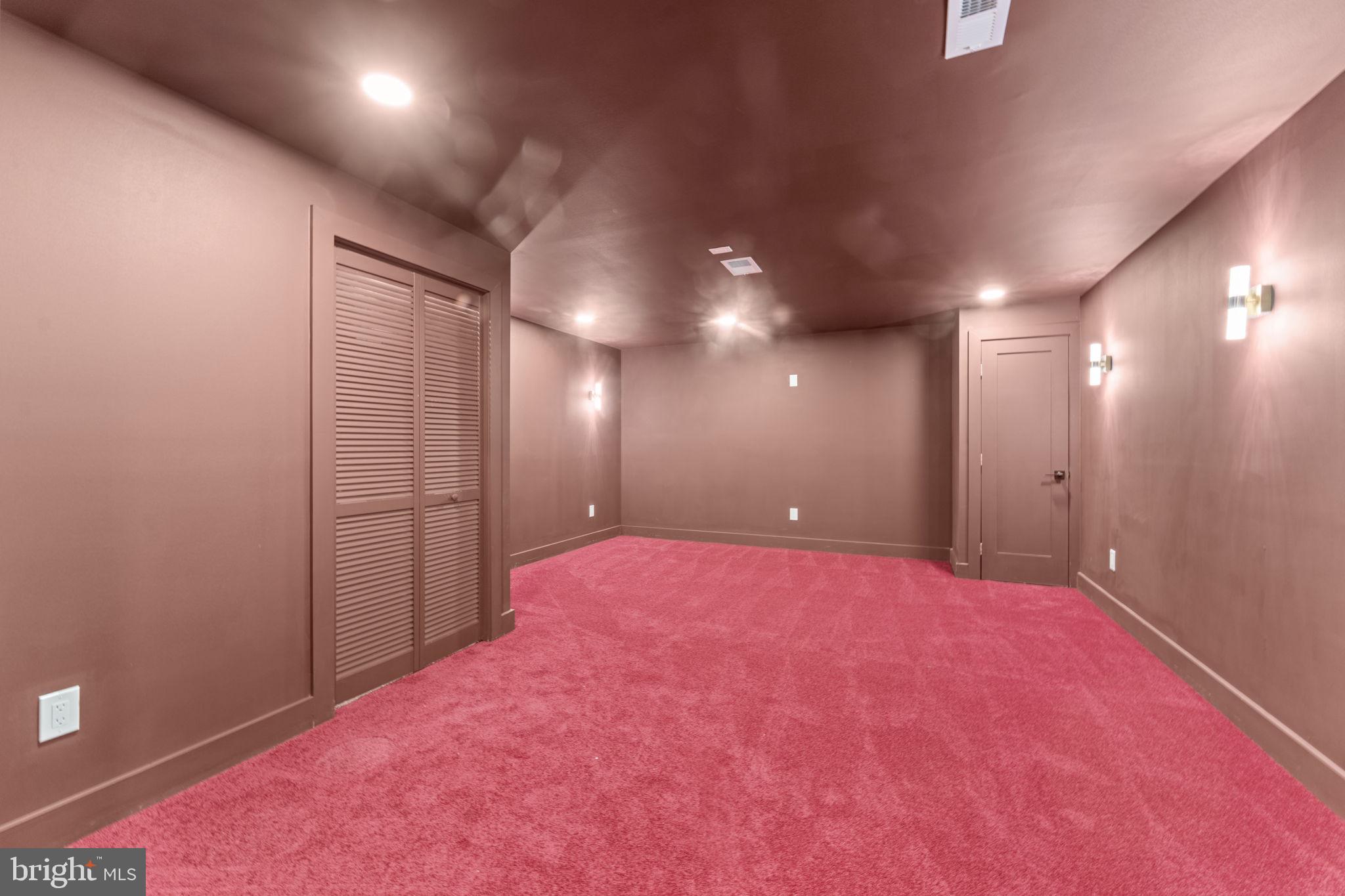 HICKORY HOLLOW FOREST - Residential