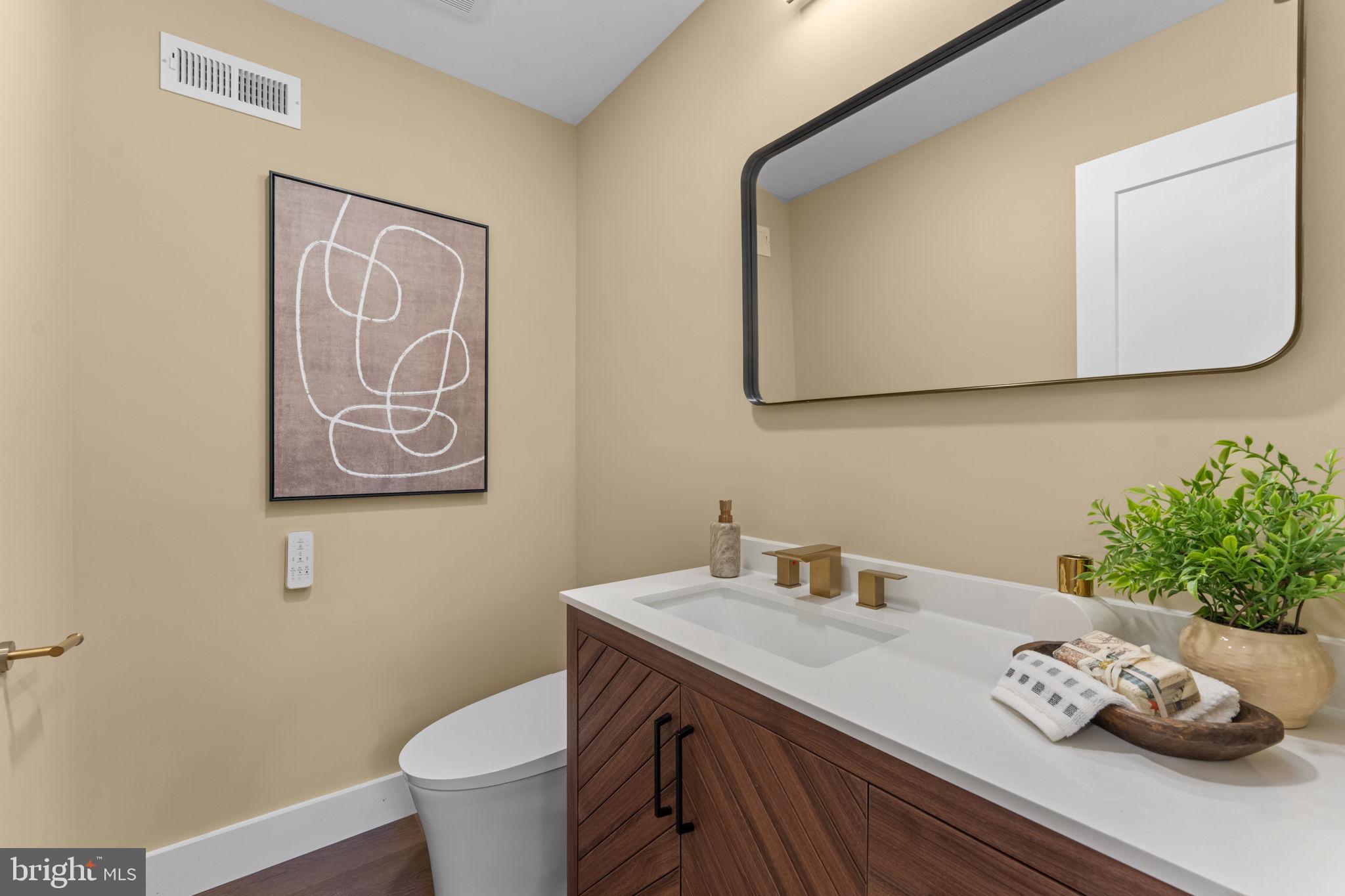 HICKORY HOLLOW FOREST - Residential