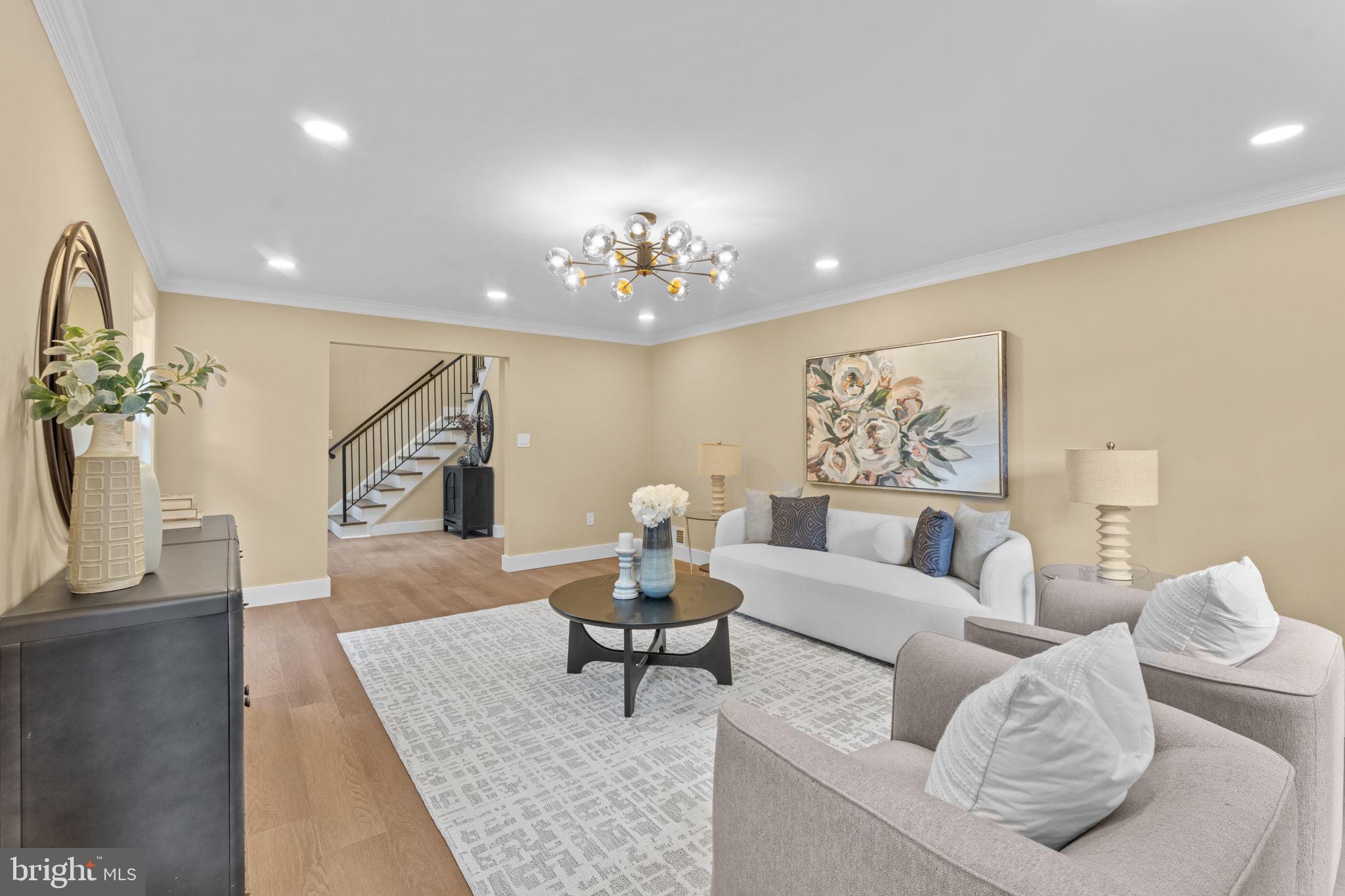 HICKORY HOLLOW FOREST - Residential