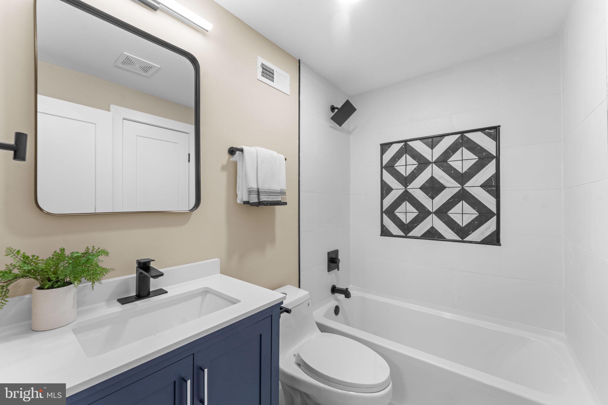 HICKORY HOLLOW FOREST - Residential