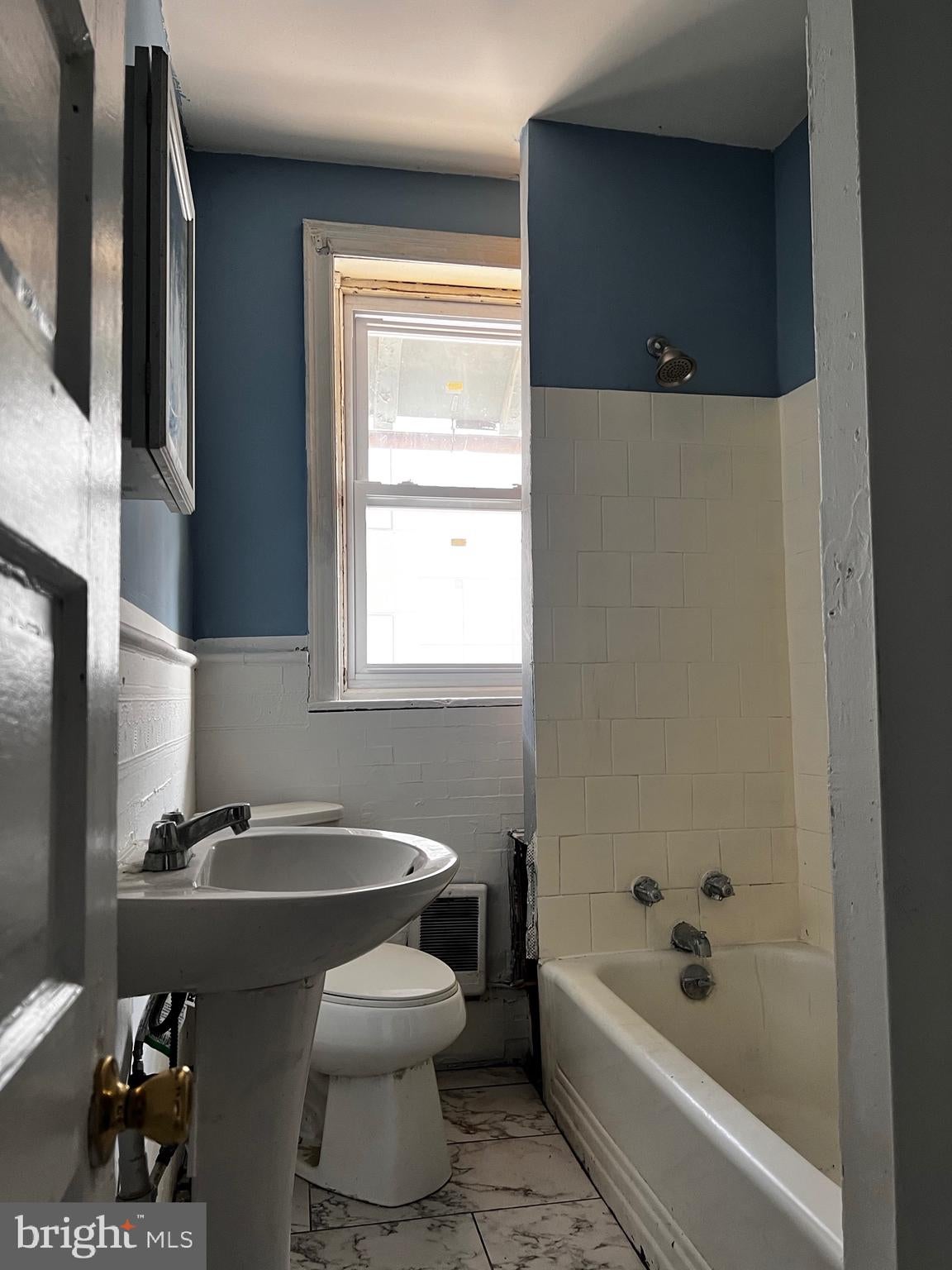 211 S 53RD STREET 2