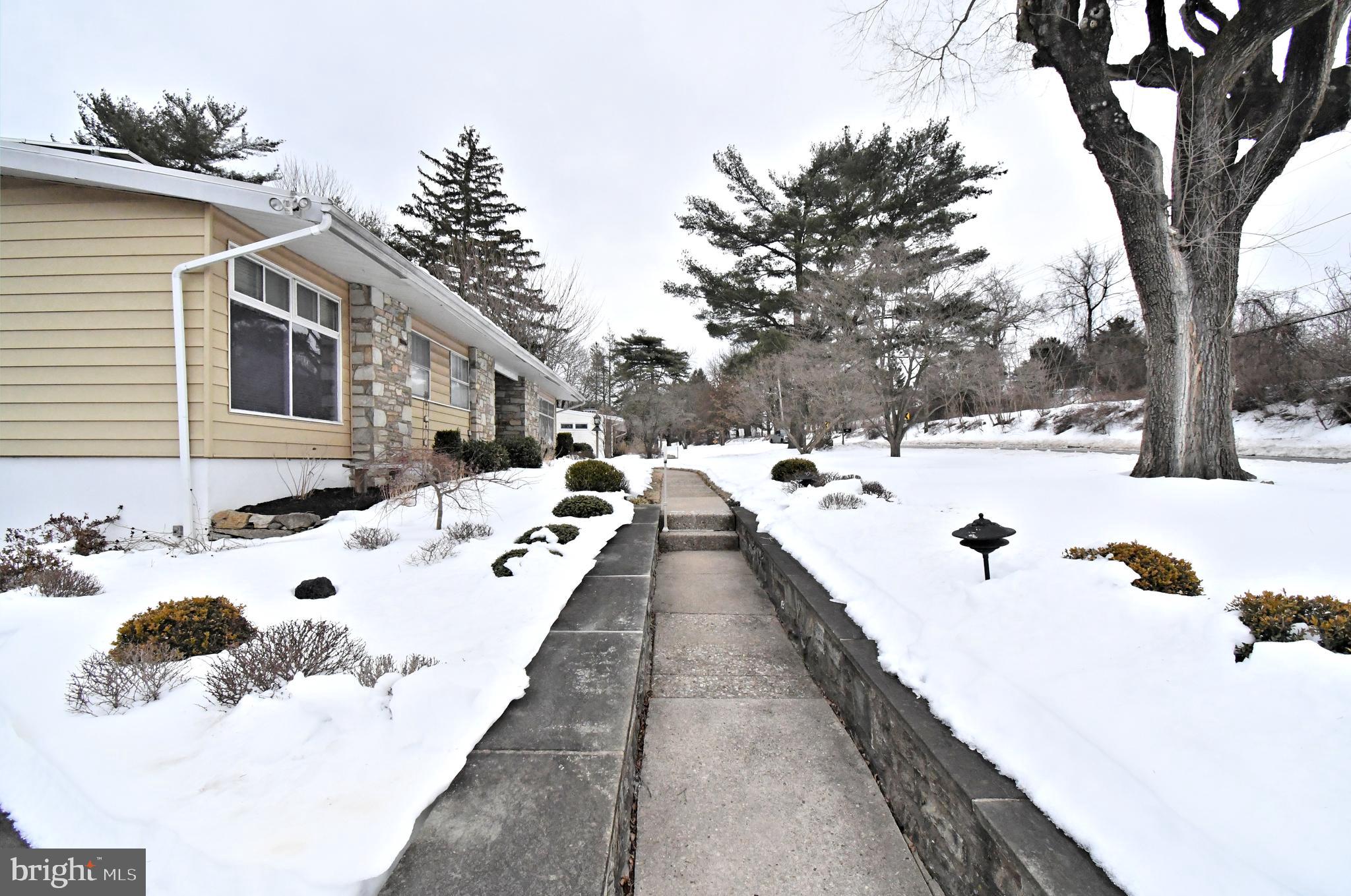 SPRING MILL - Residential