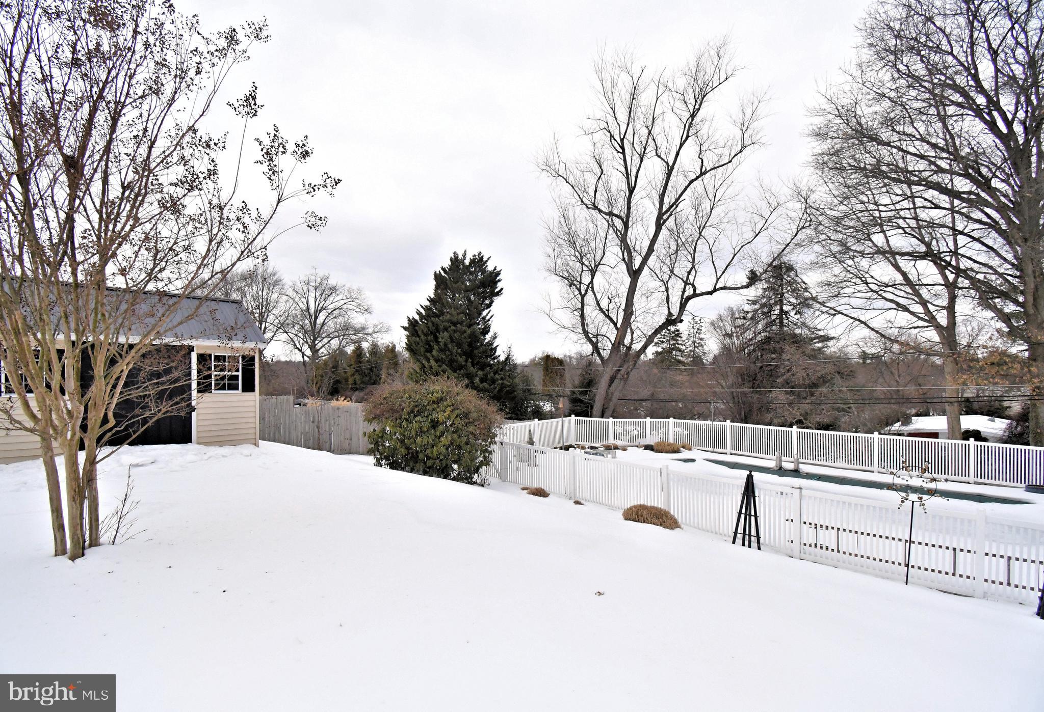 SPRING MILL - Residential