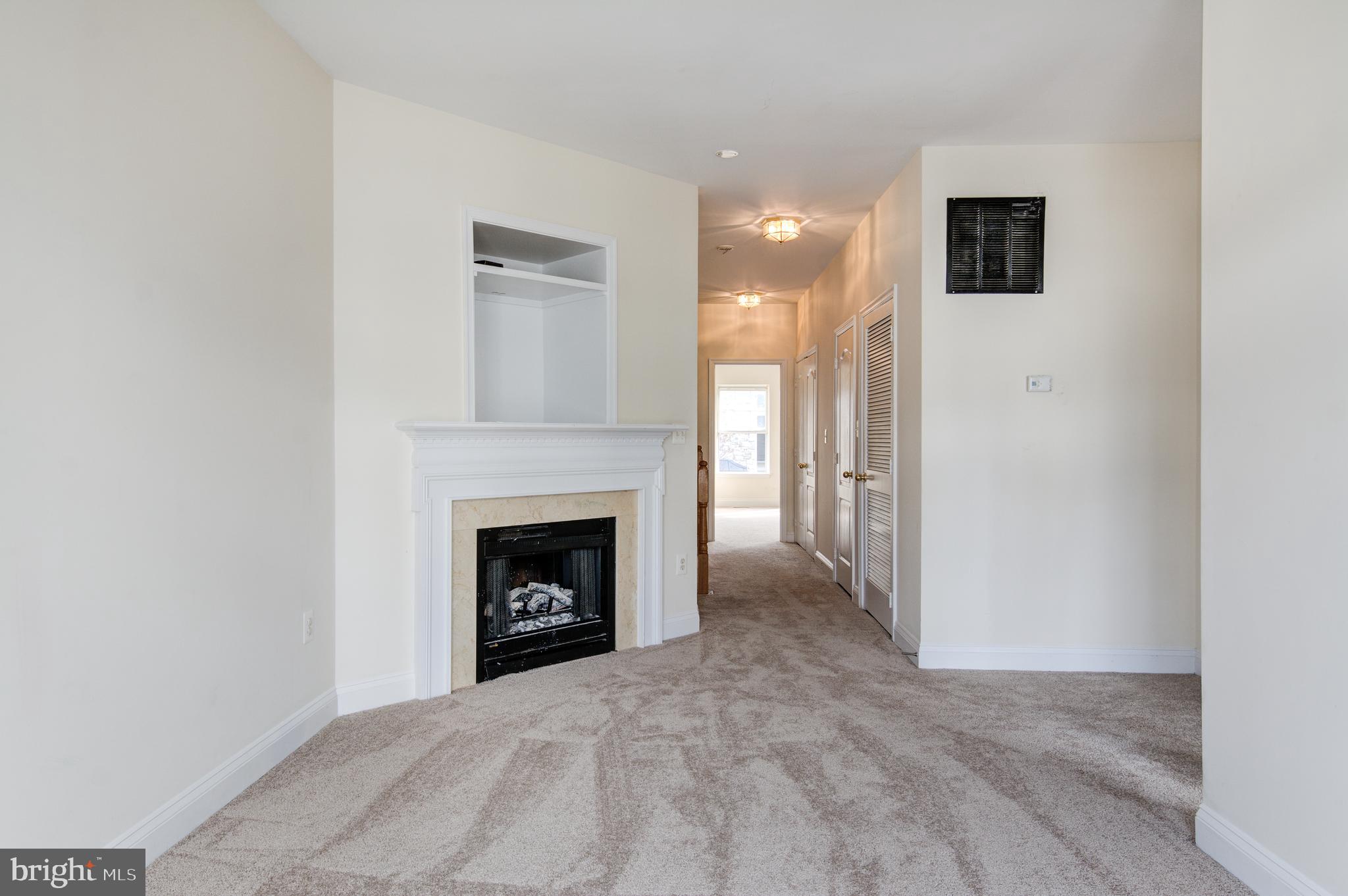 RIVER OAKS - Residential