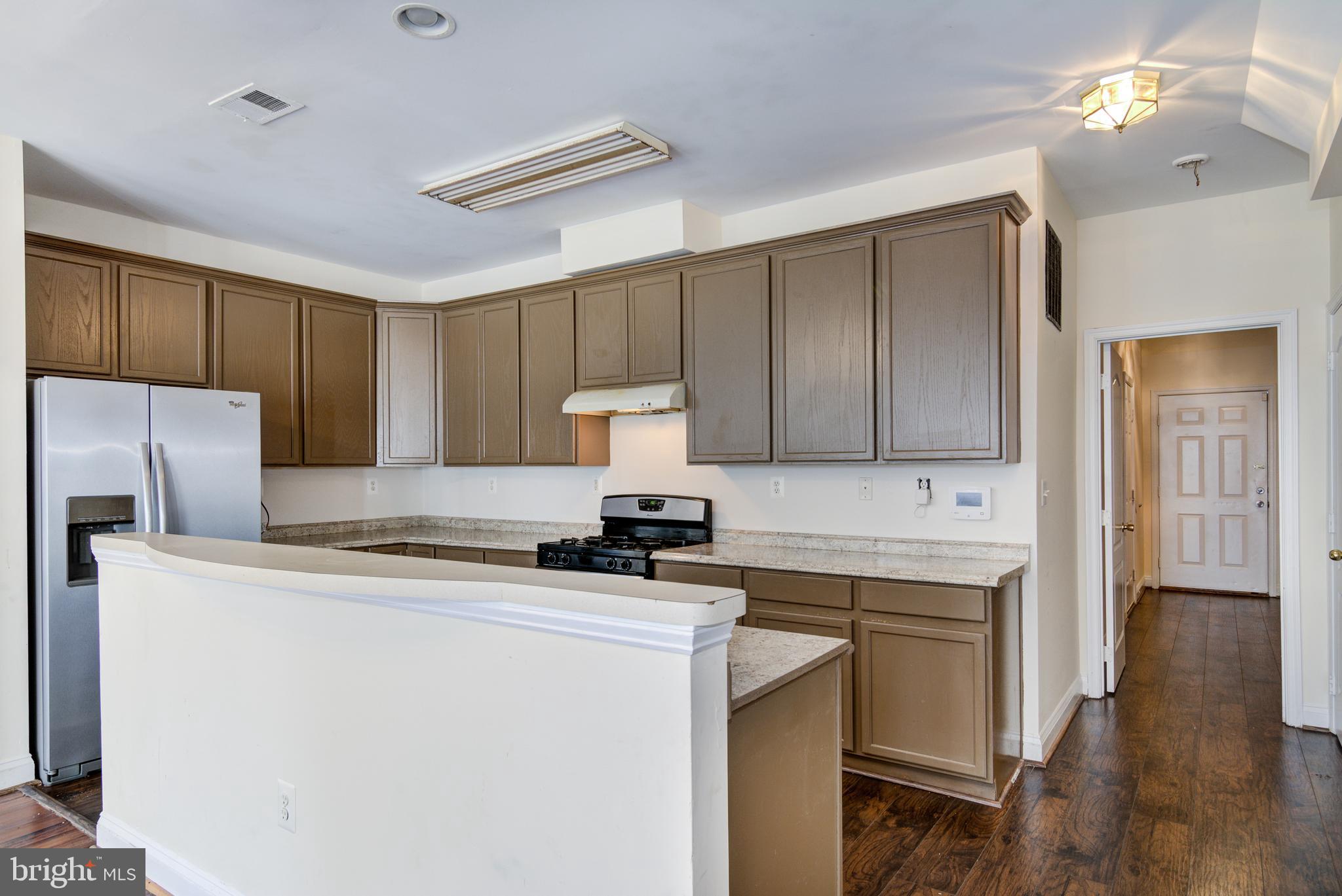 RIVER OAKS - Residential