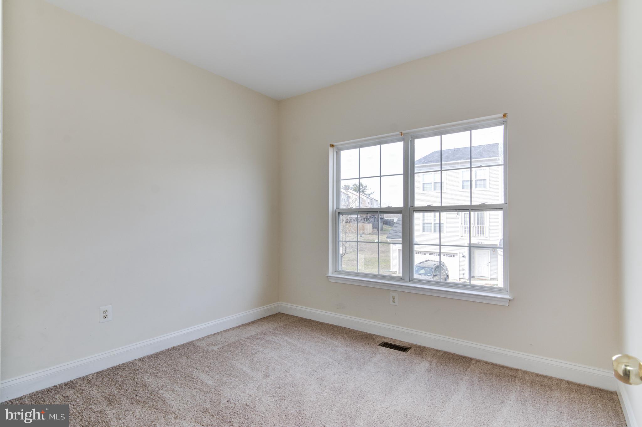 RIVER OAKS - Residential