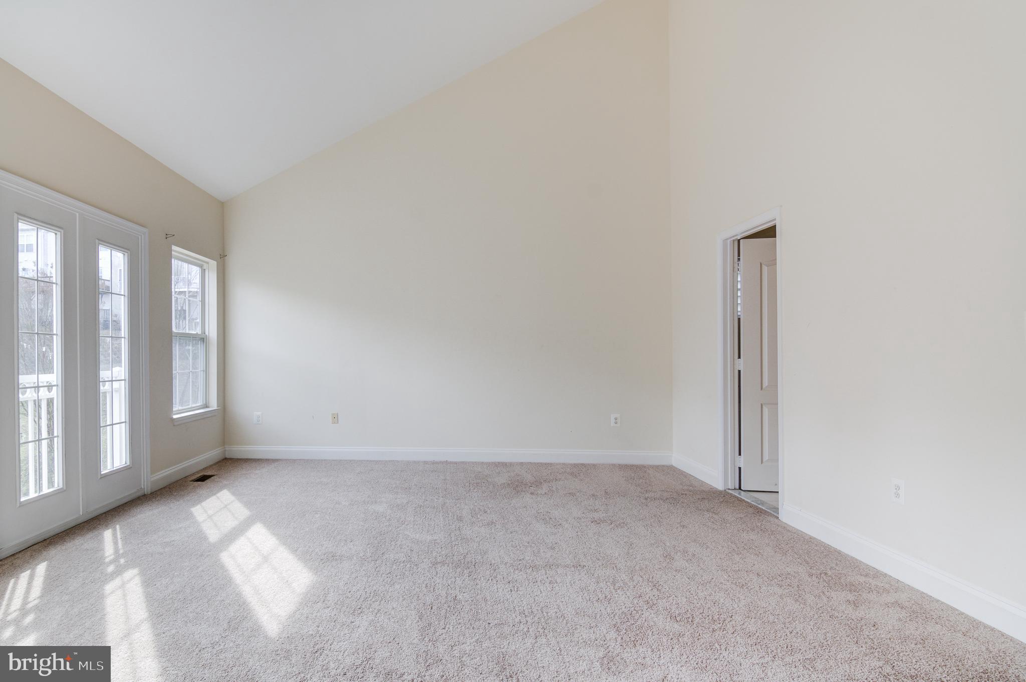 RIVER OAKS - Residential