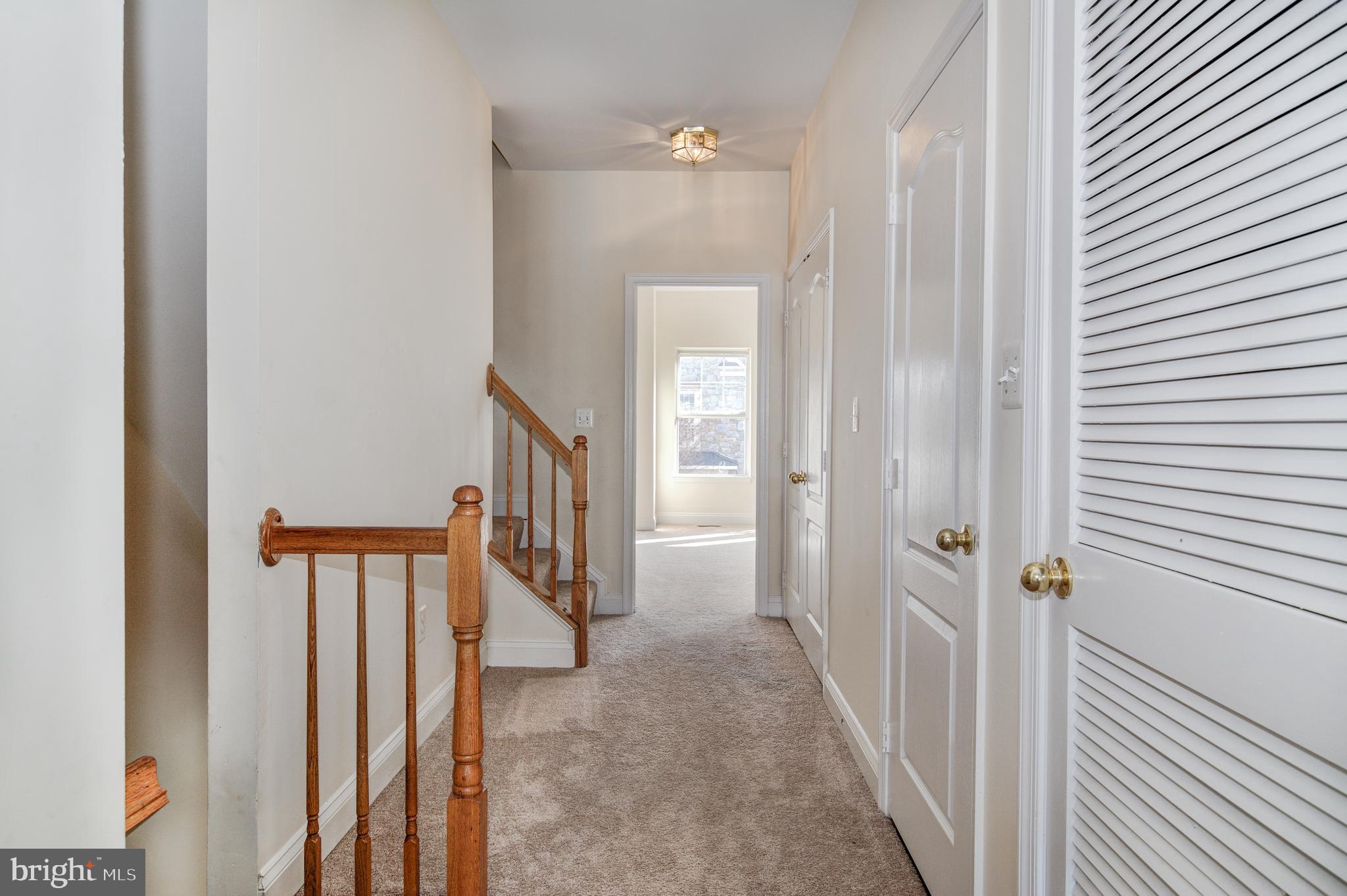 RIVER OAKS - Residential