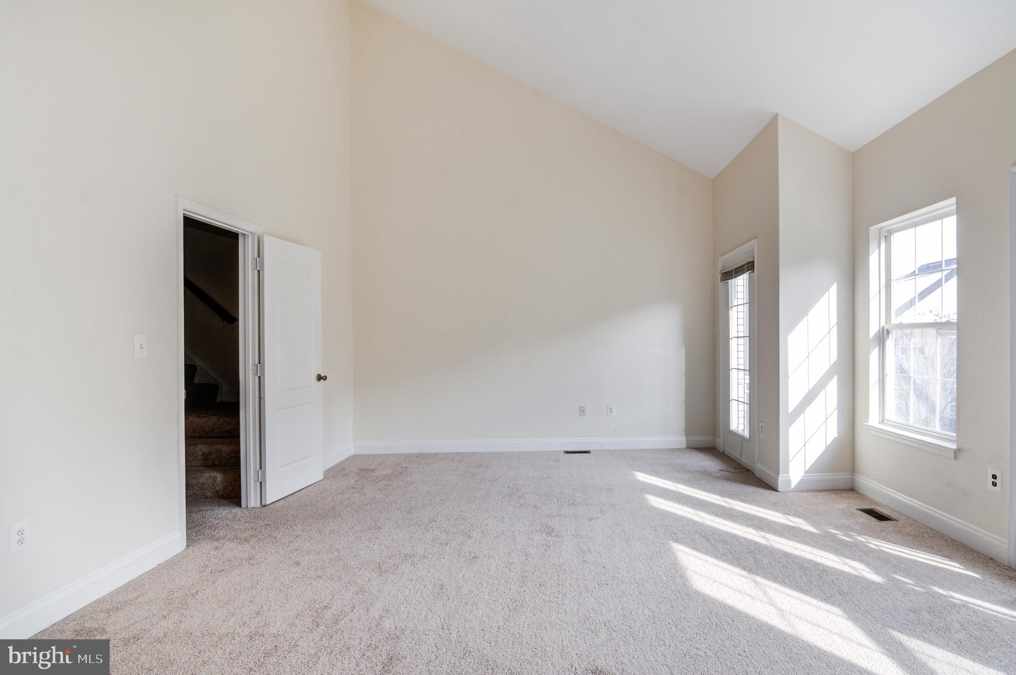 RIVER OAKS - Residential