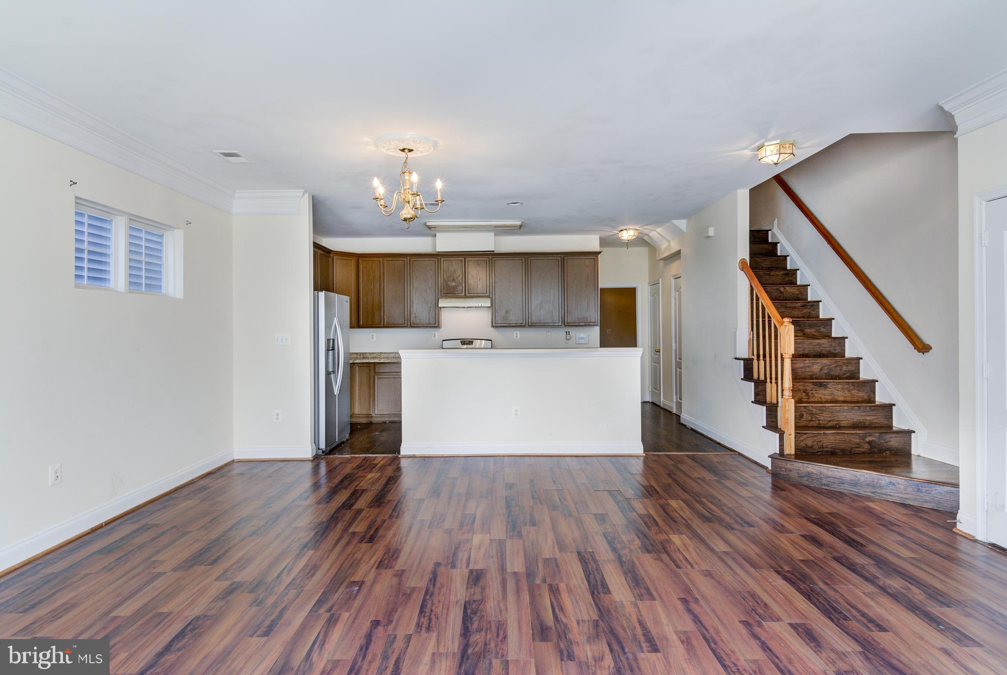 RIVER OAKS - Residential