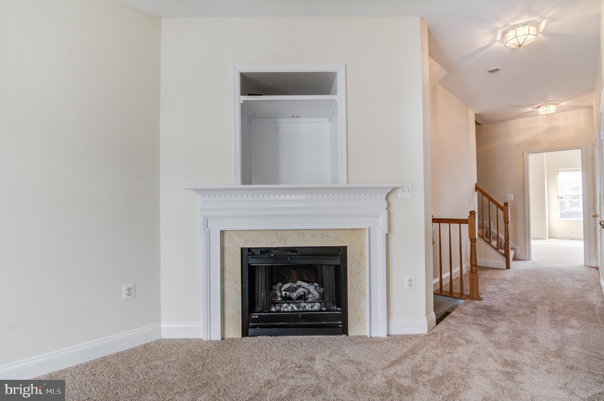 RIVER OAKS - Residential