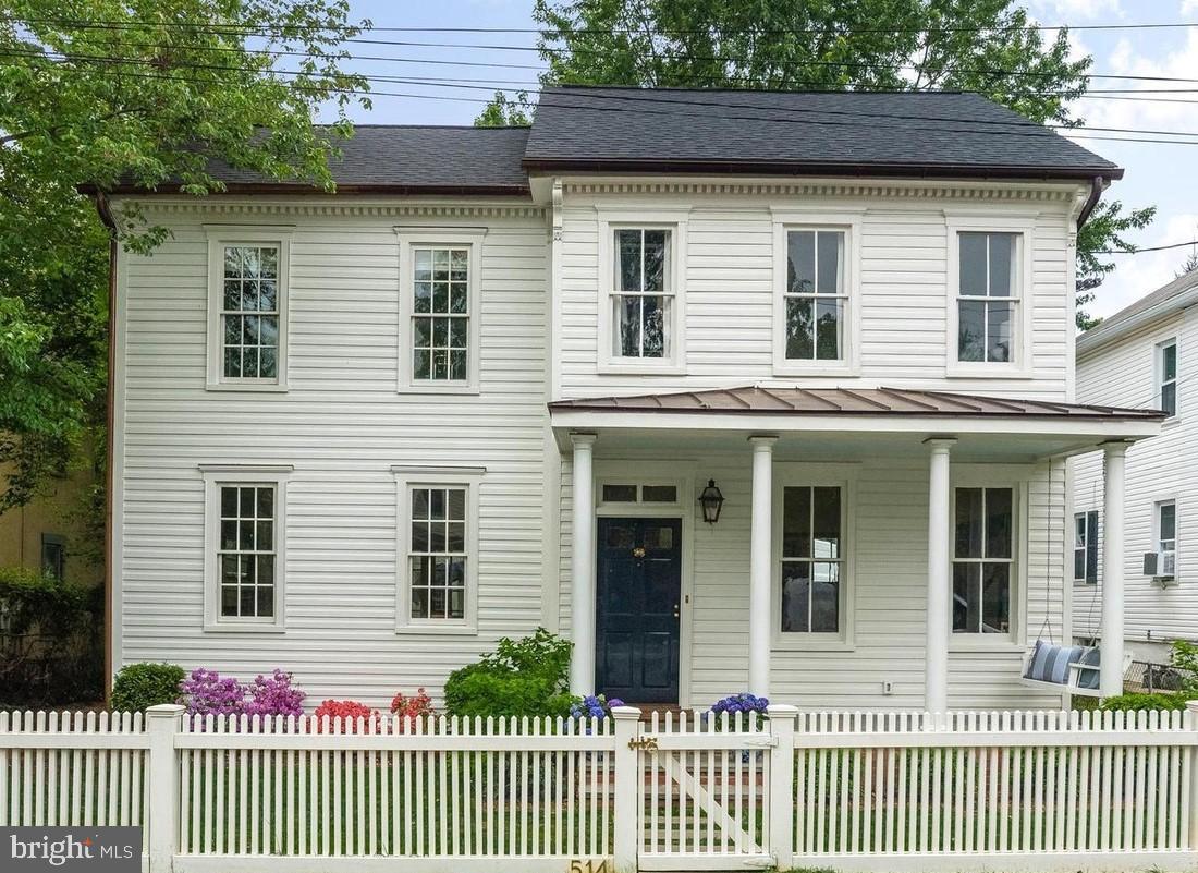 EASTPORT - Residential