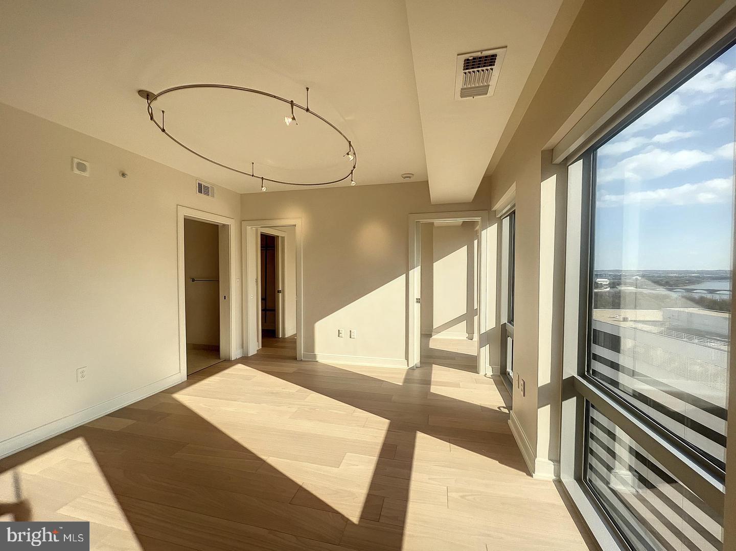 THE WATERVIEW - Residential Lease